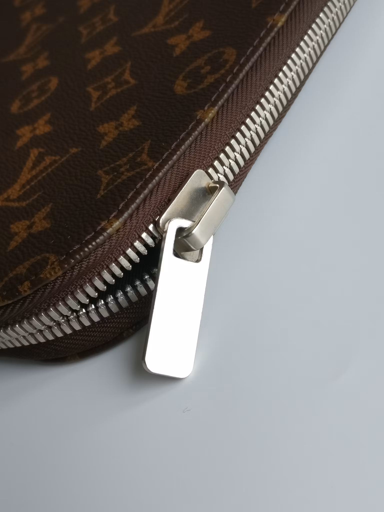 Louis Vuitton Horizon Laptop Portfolio Case