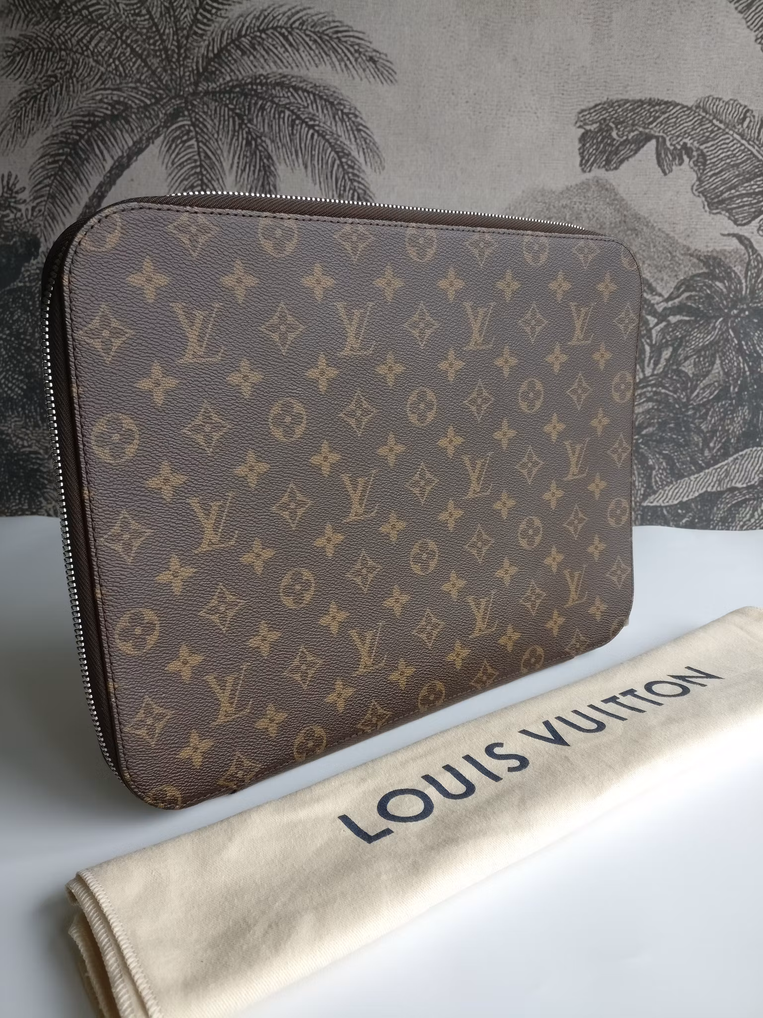 Louis Vuitton Horizon Laptop Portfolio Case