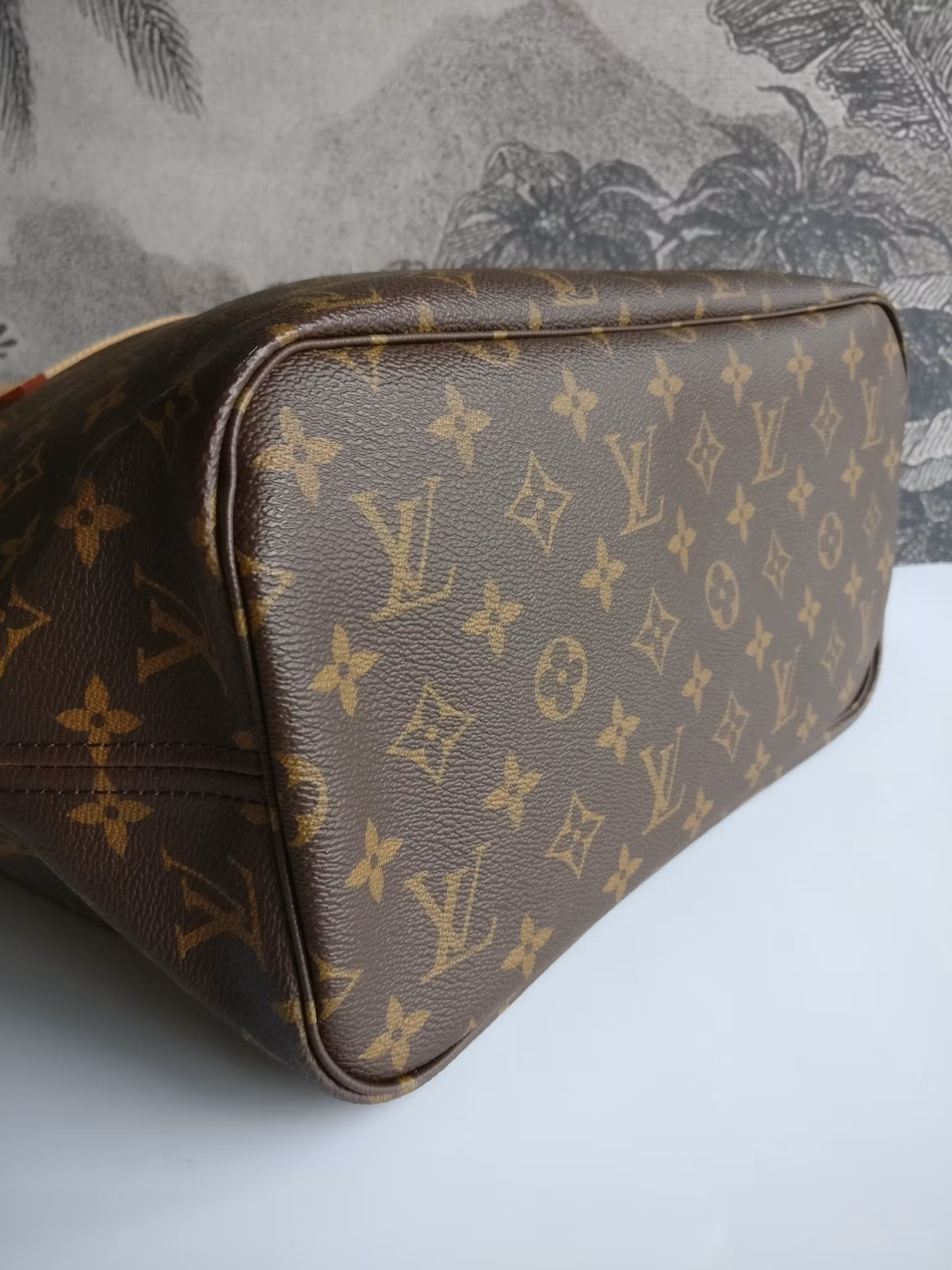 Louis Vuitton Neverfull MM