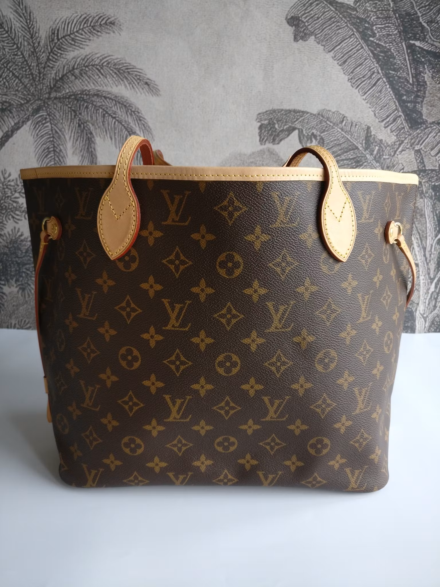 Louis Vuitton Neverfull MM