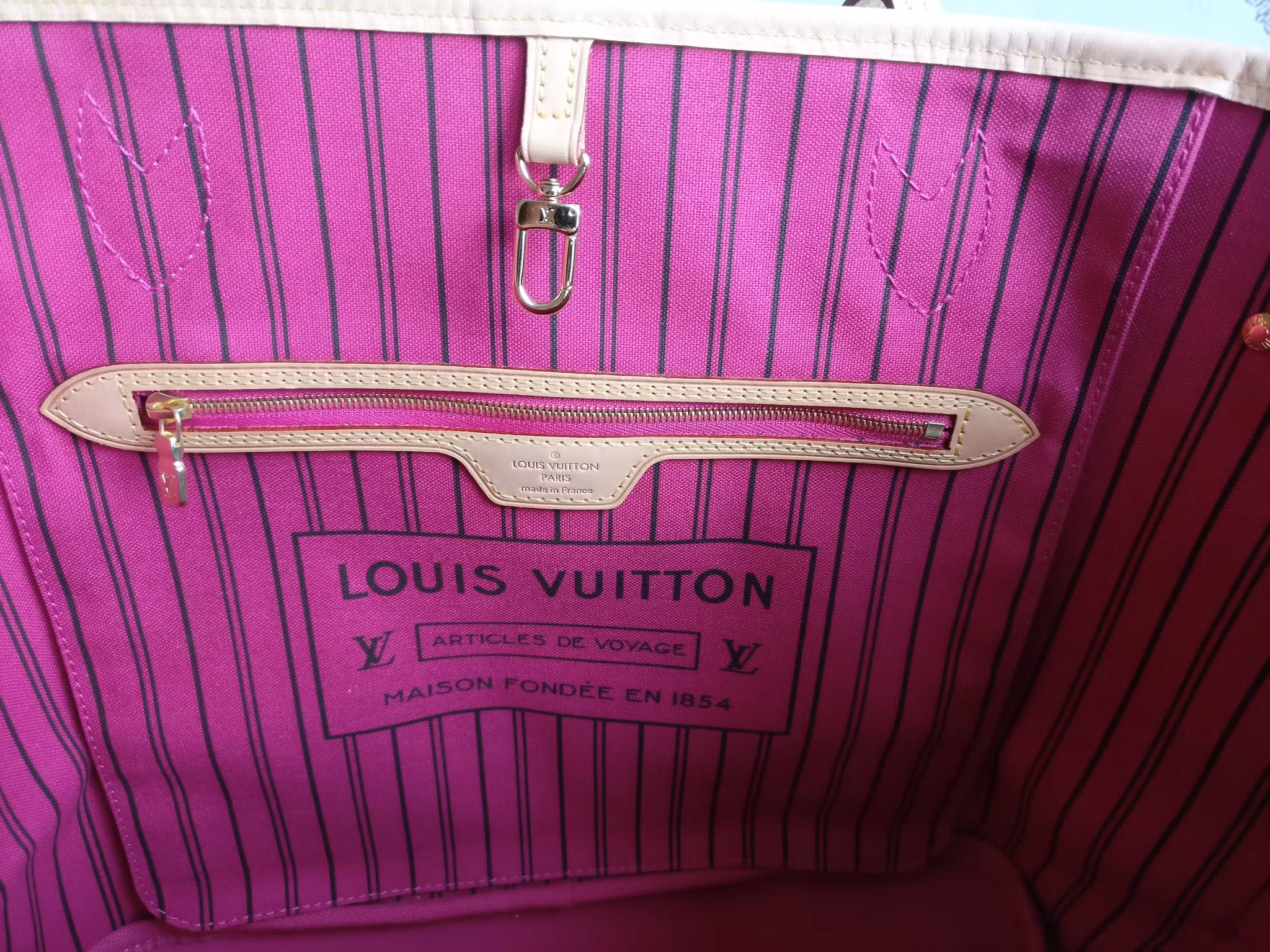 Louis Vuitton Neverfull MM