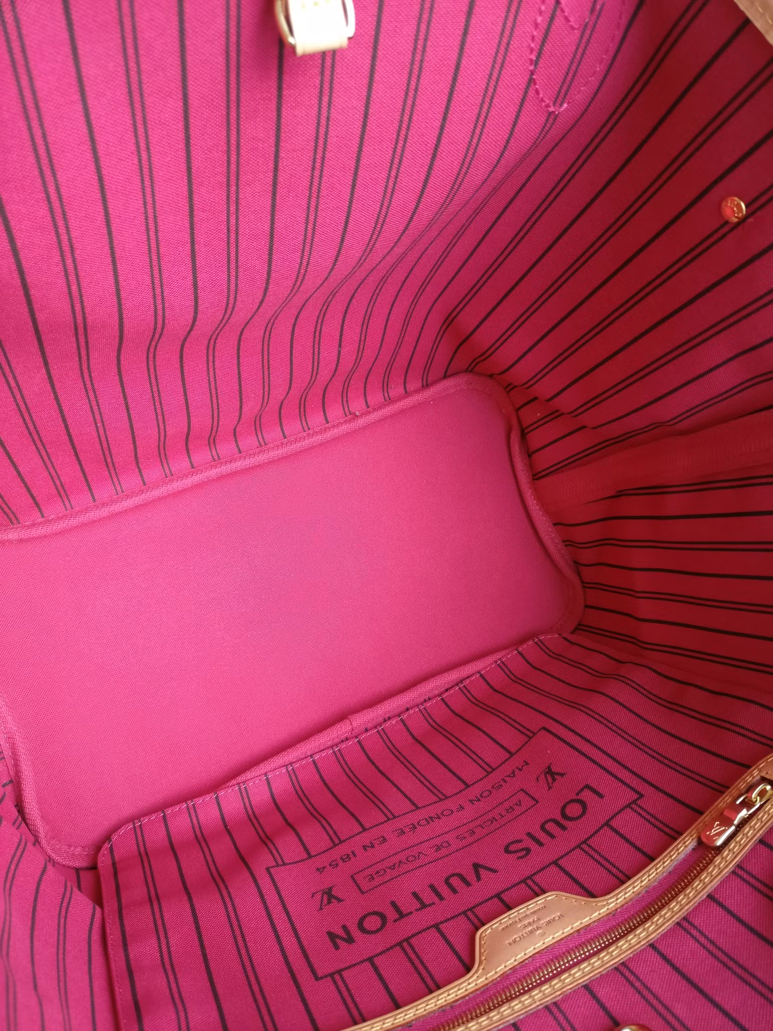 Louis Vuitton Neverfull MM