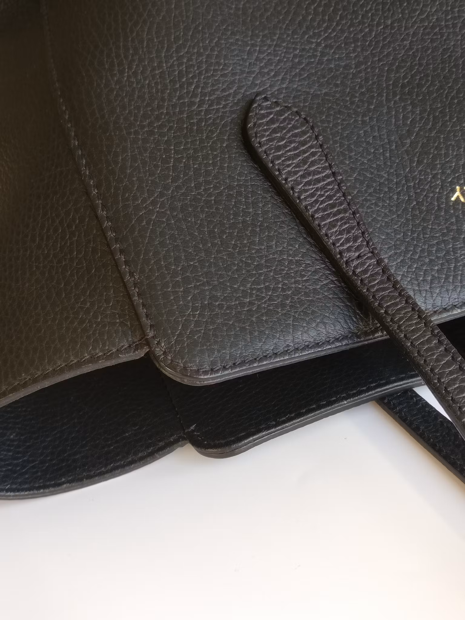 Gucci Small Swing Tote