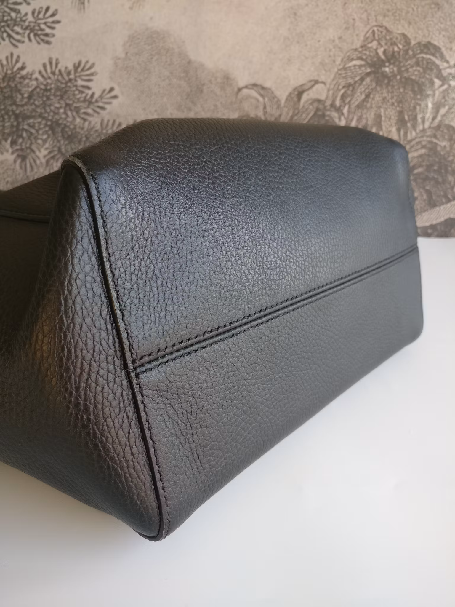 Gucci Small Swing Tote