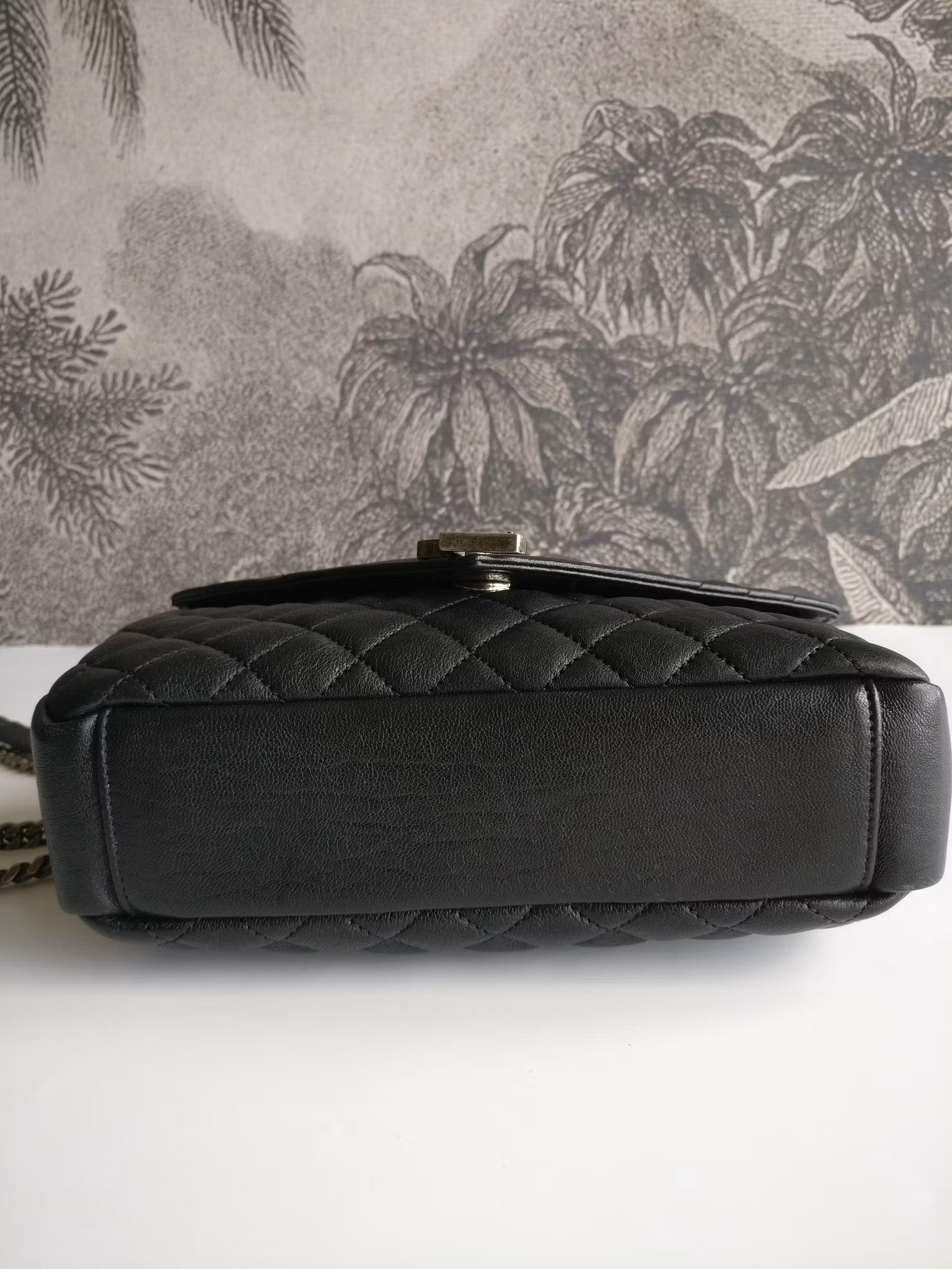 Saint Laurent Soft Envelope bag small