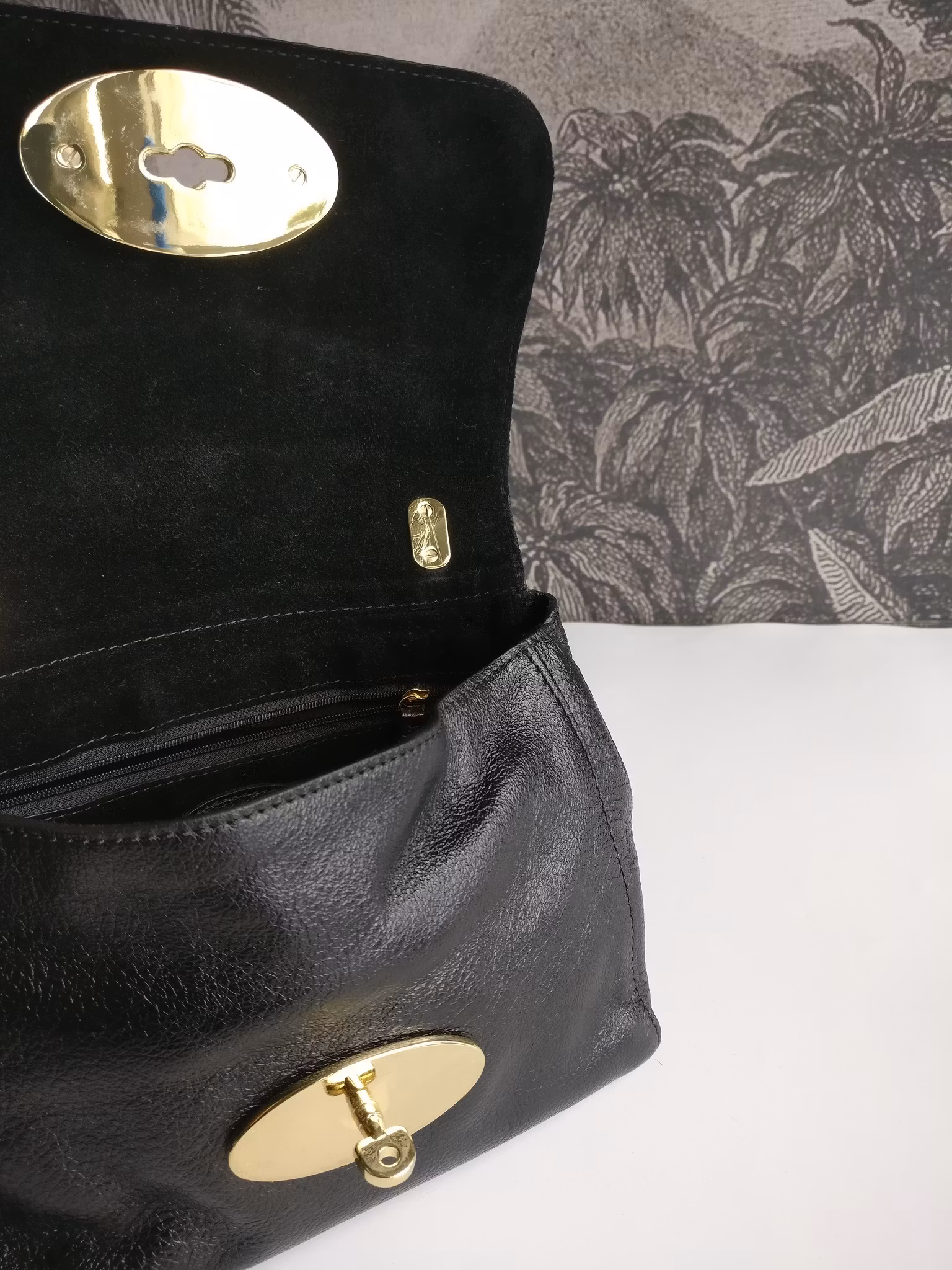 Mulberry Lily Small