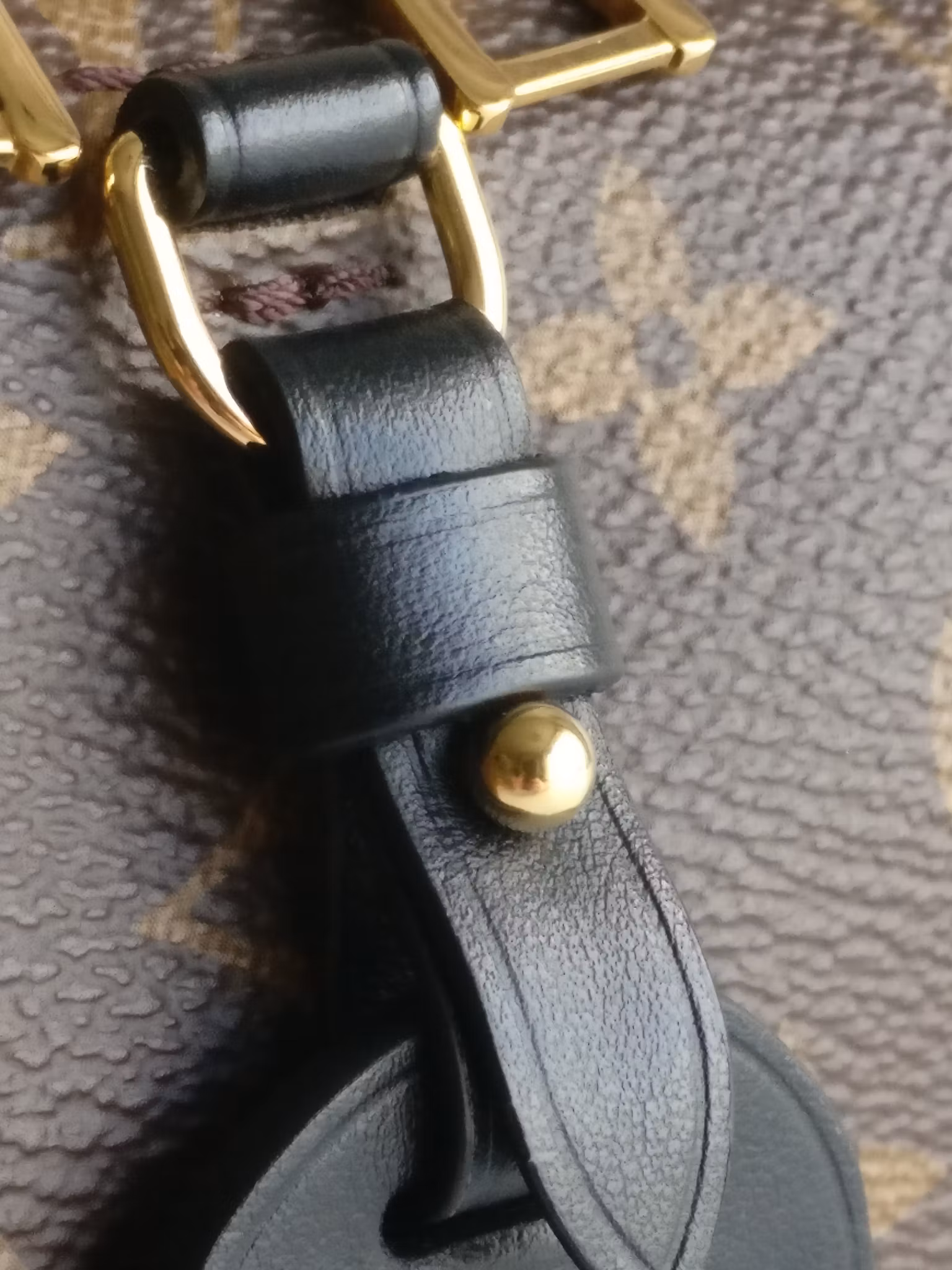 Louis Vuitton Petite Malle Souple