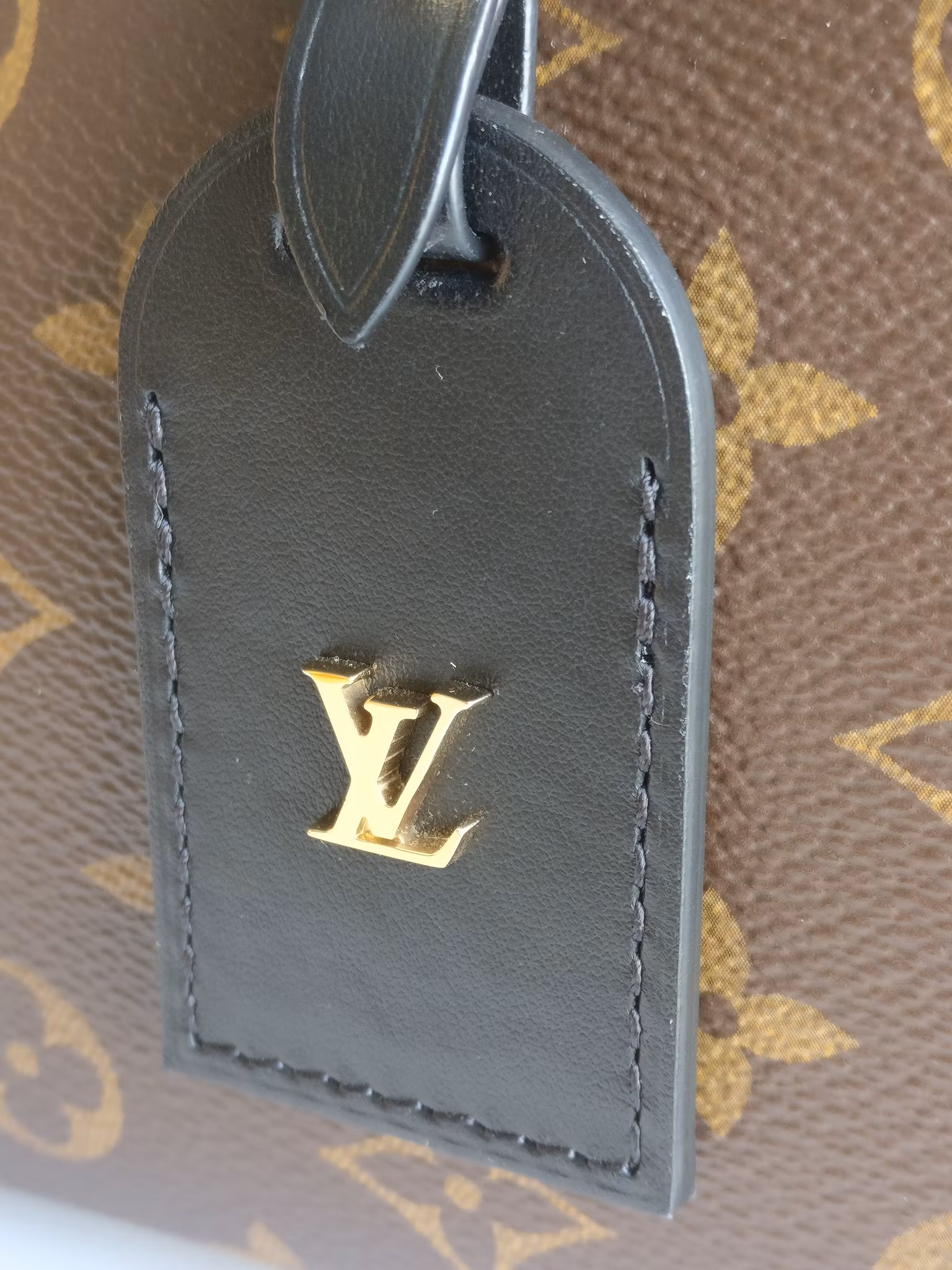 Louis Vuitton Petite Malle Souple