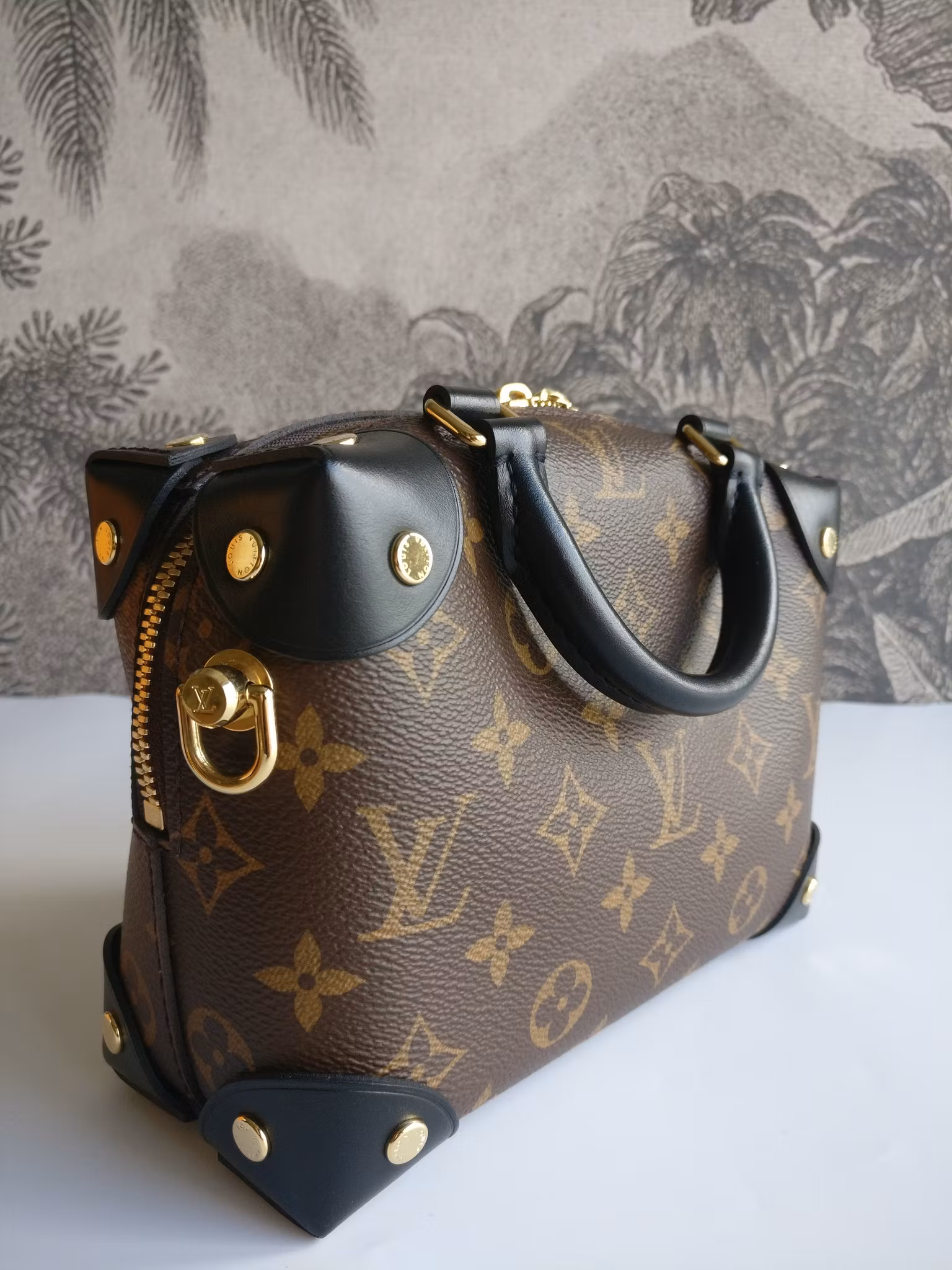 Louis Vuitton Petite Malle Souple