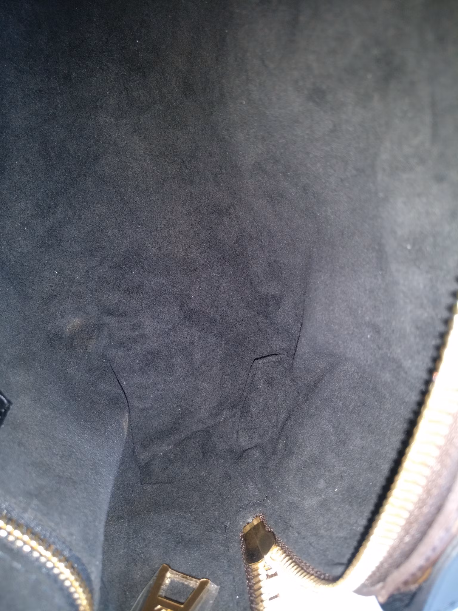 Louis Vuitton Petite Malle Souple