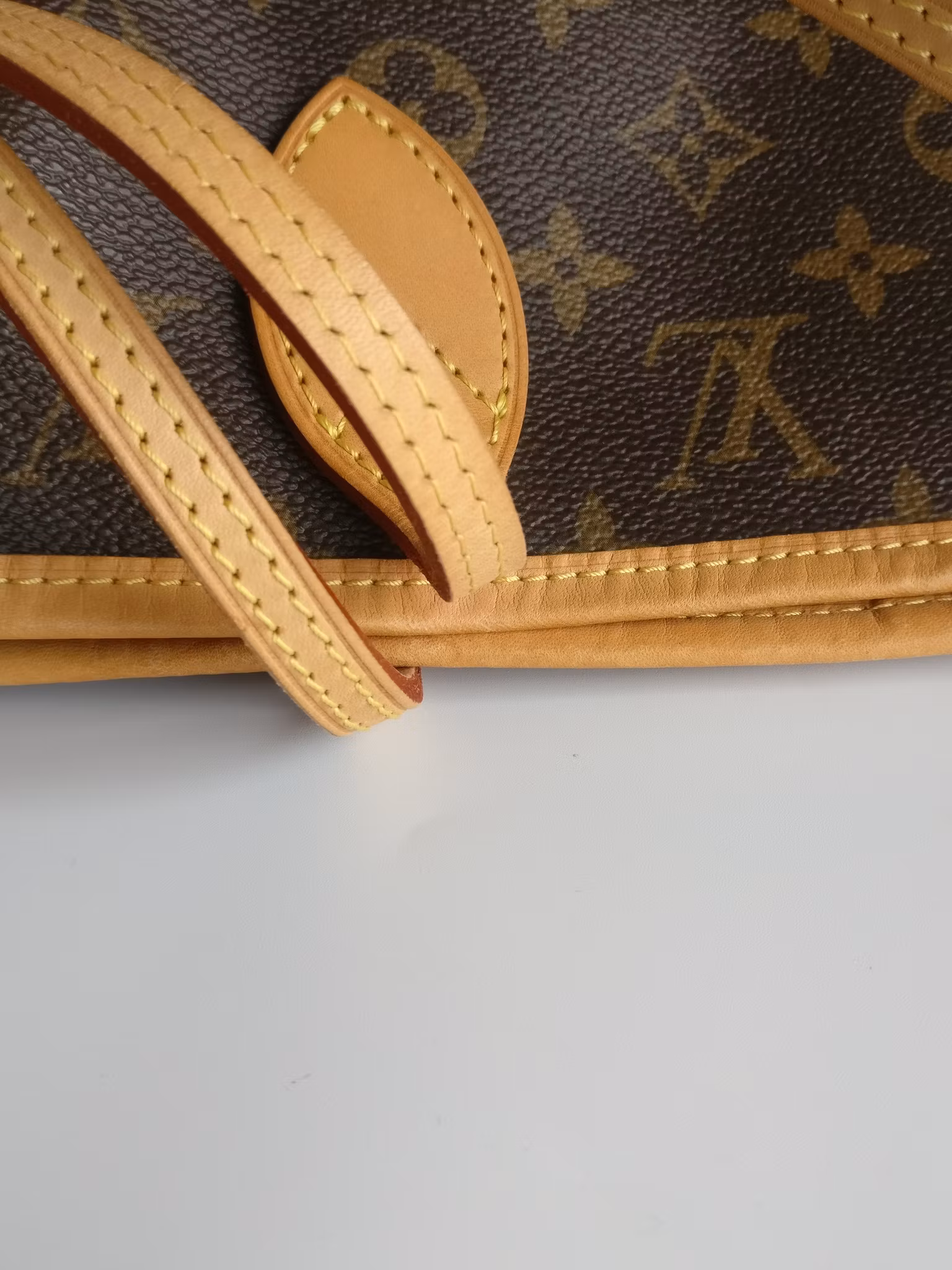 Louis Vuitton Neverfull MM mimosa limited edition