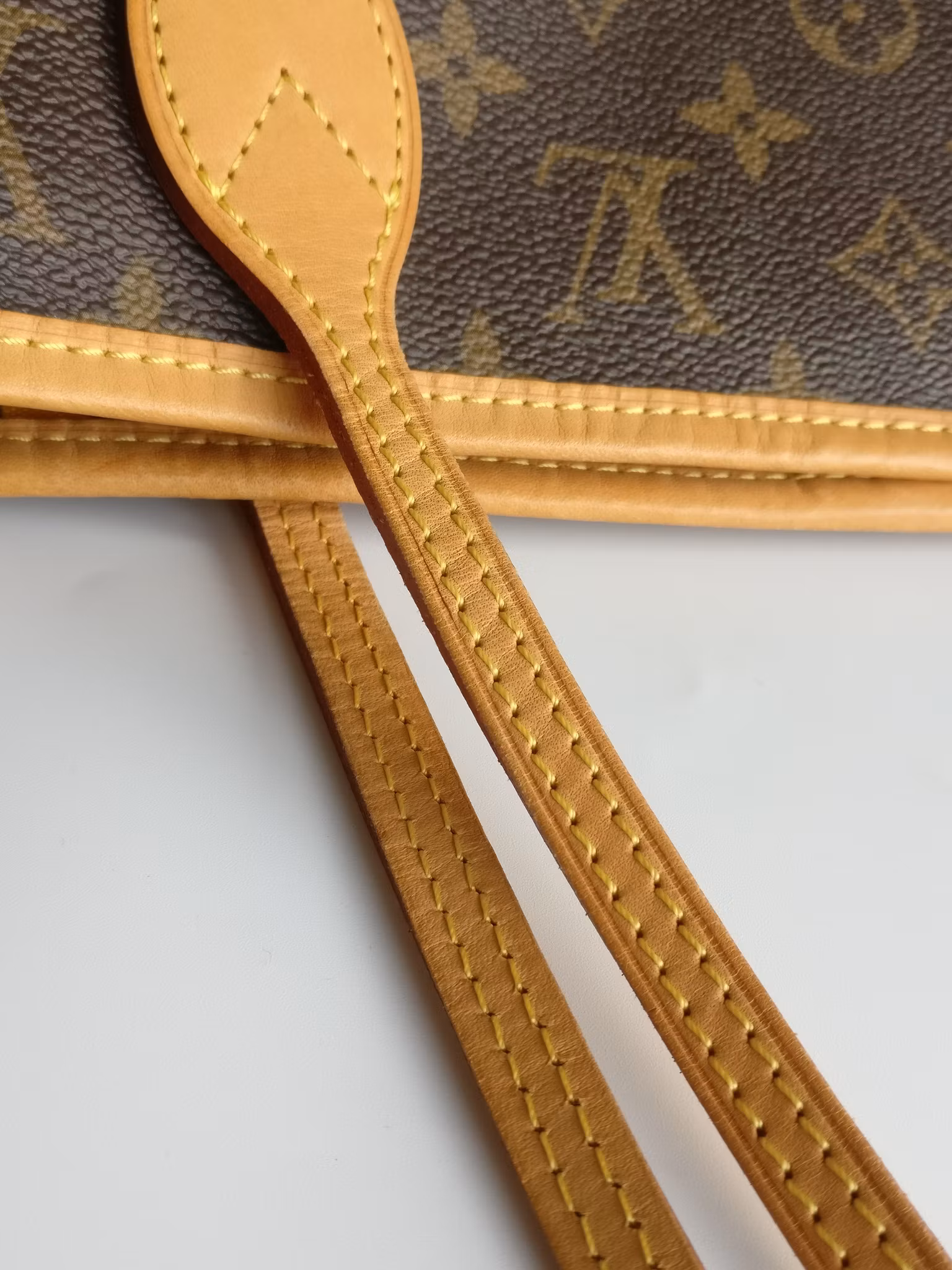 Louis Vuitton Neverfull MM mimosa limited edition