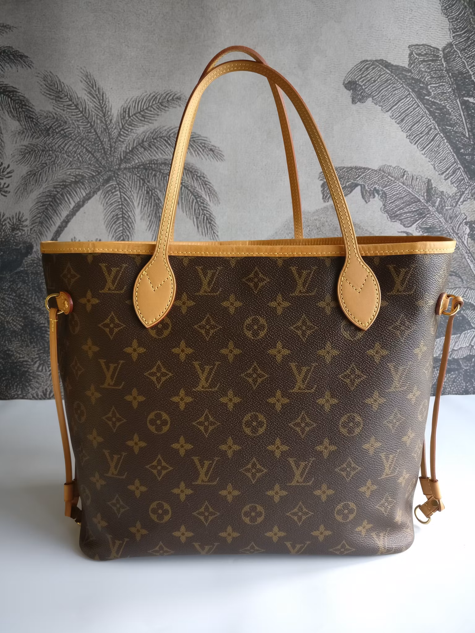 Louis Vuitton Neverfull MM mimosa limited edition