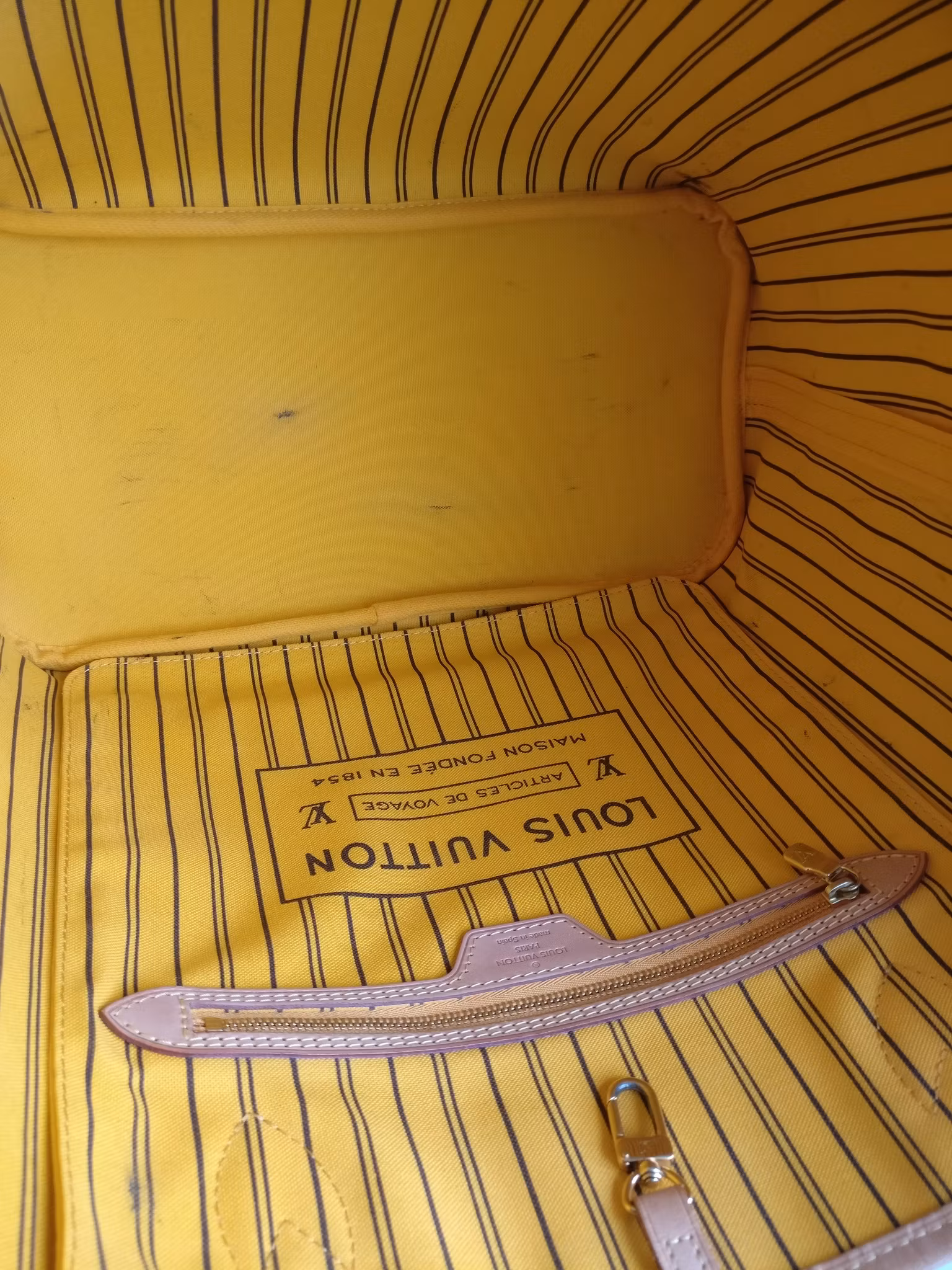 Louis Vuitton Neverfull MM mimosa limited edition