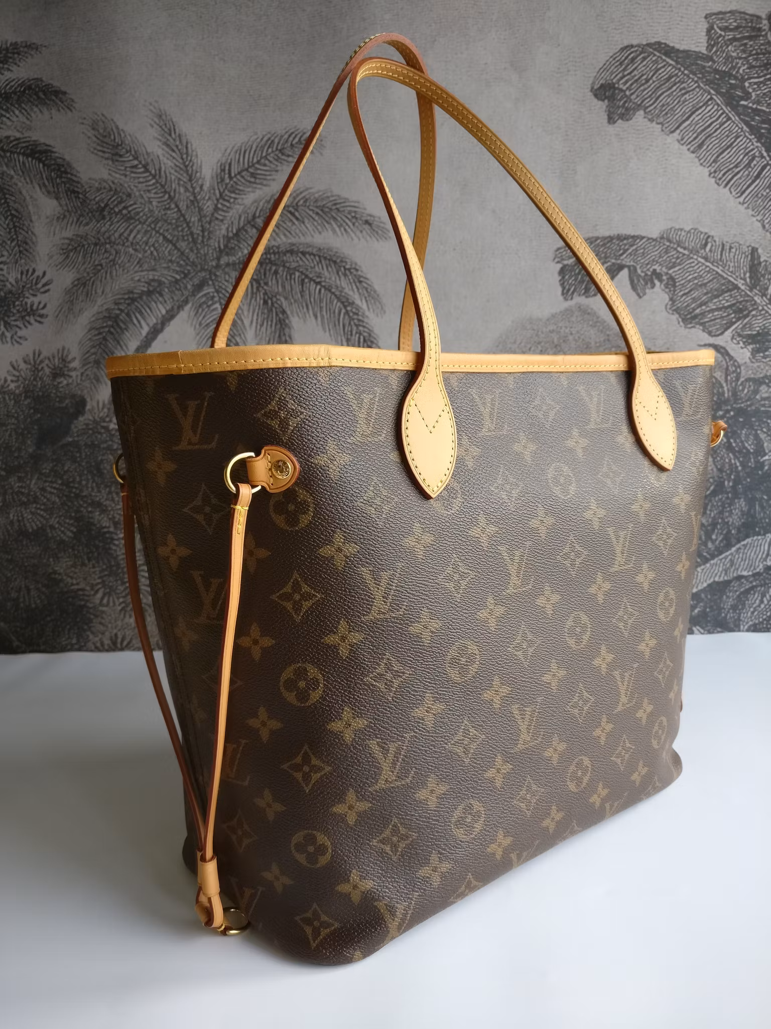 Louis Vuitton Neverfull MM mimosa limited edition