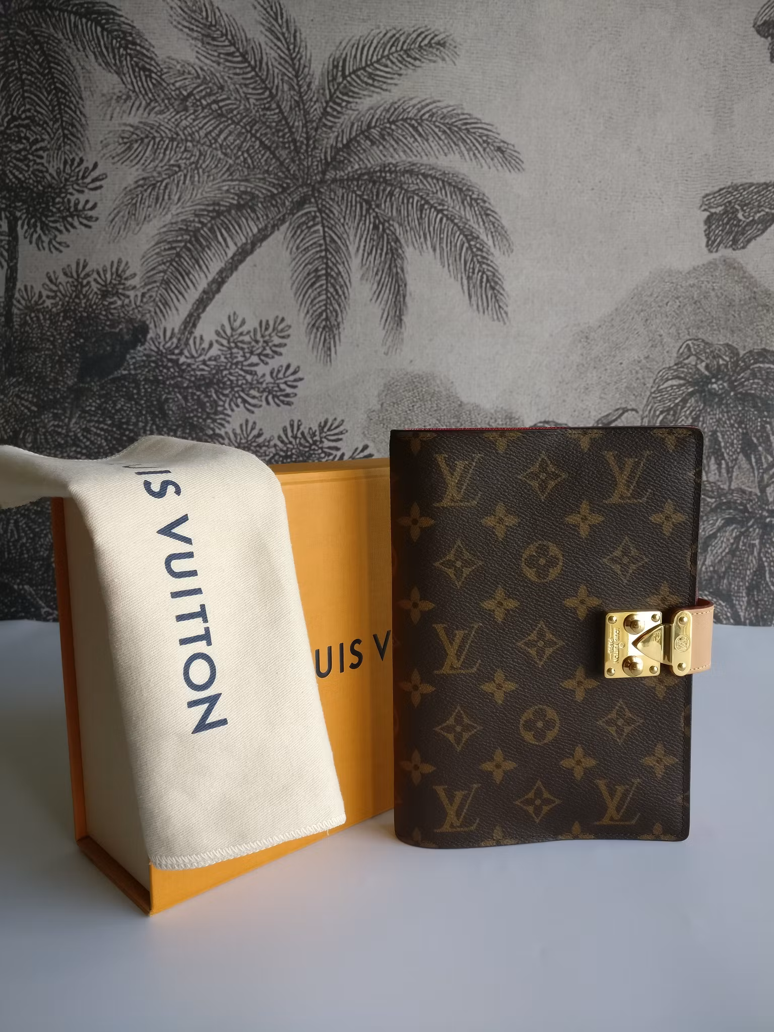 Louis Vuitton Paul MM Notebook cover