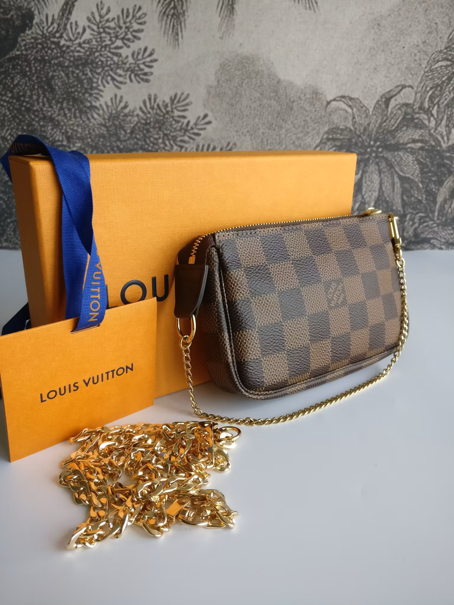 Louis Vuitton Mini Pochette Accessories Damier Ebene