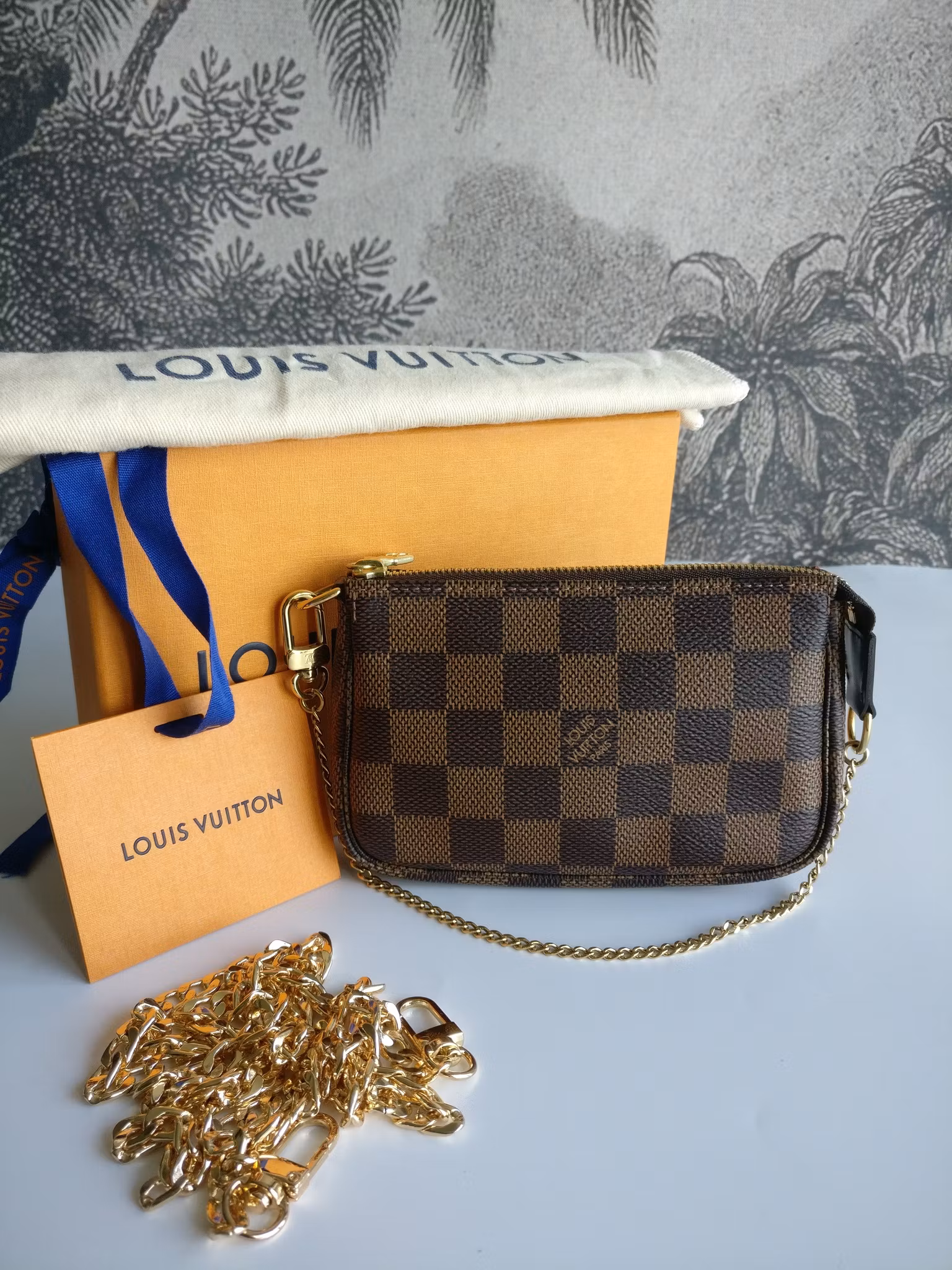 Louis Vuitton Mini Pochette Accessories Damier Ebene