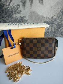 Louis Vuitton Mini Pochette Accessories Damier Ebene