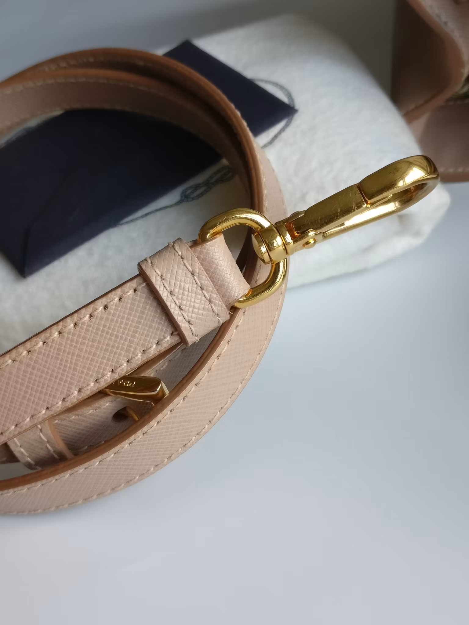 Prada L Saffiano Lux Cammeo