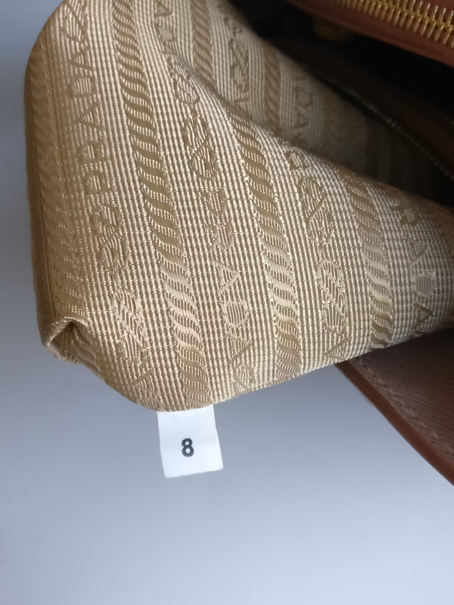 Prada L Saffiano Lux Cammeo