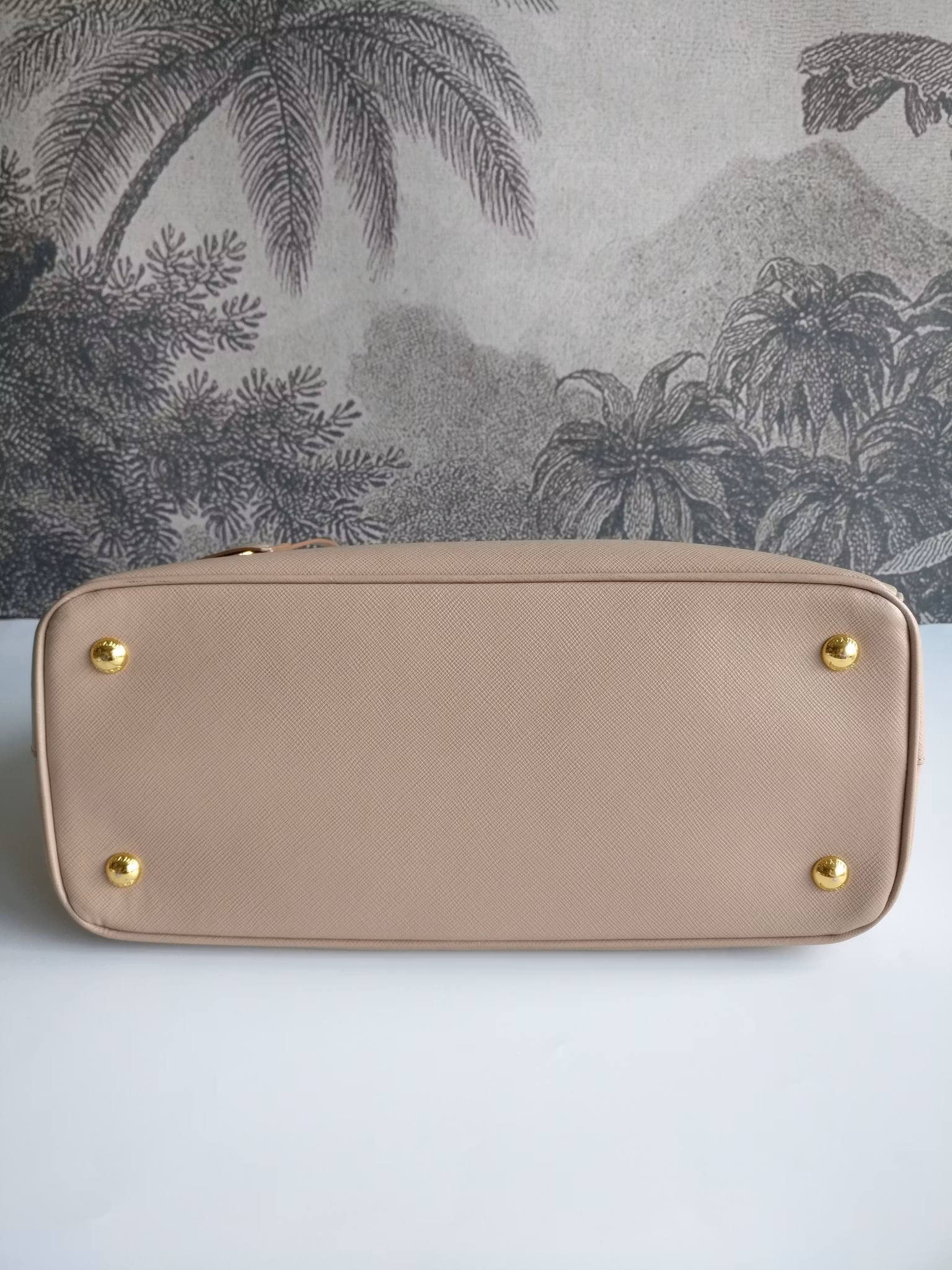 Prada L Saffiano Lux Cammeo