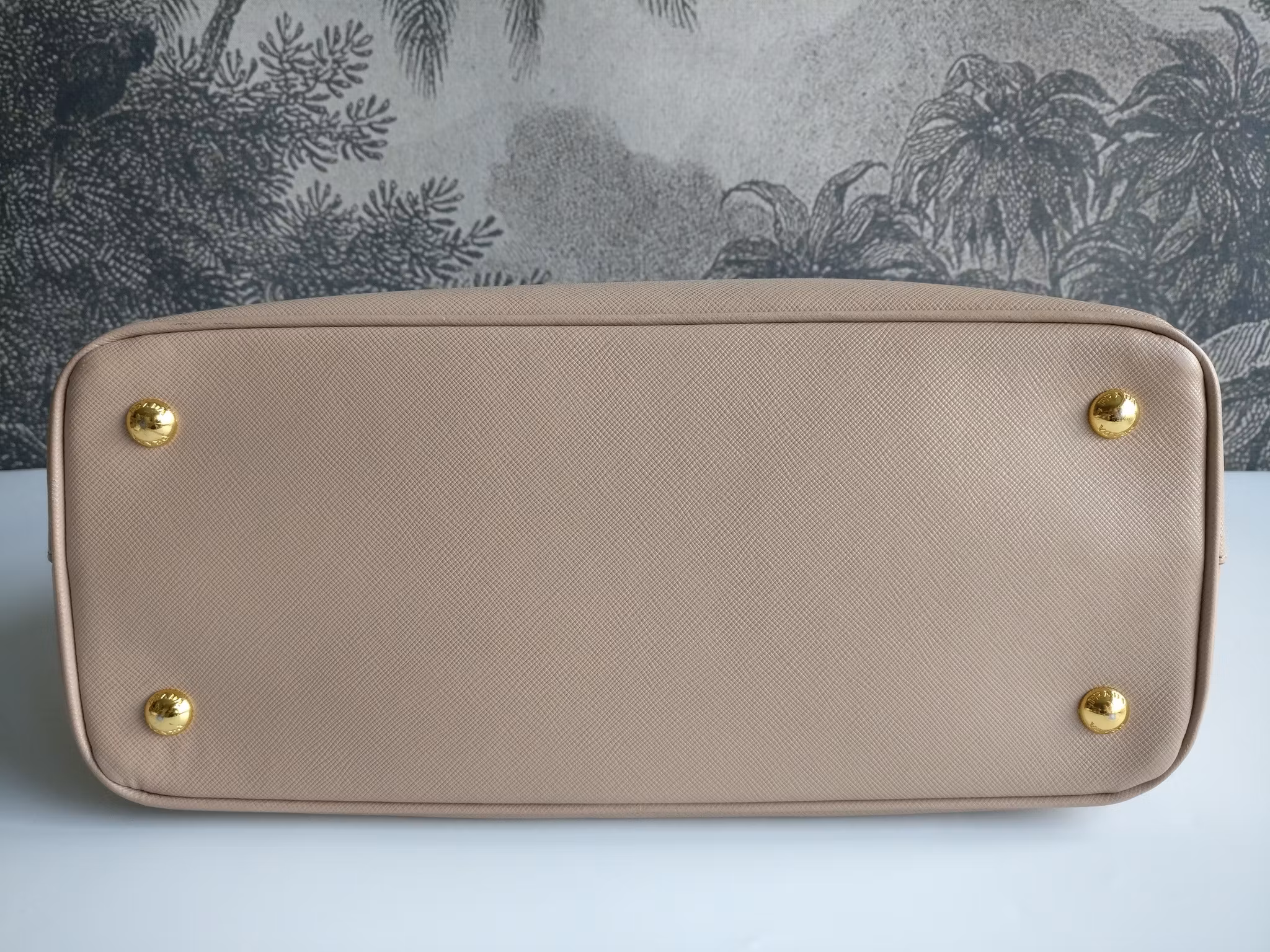 Prada L Saffiano Lux Cammeo