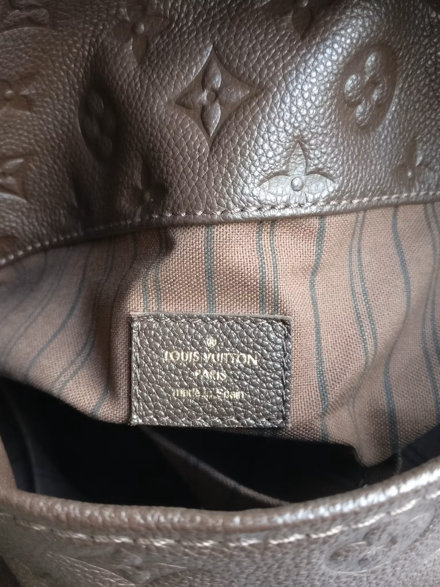 Louis Vuitton Artsy MM empreinte
