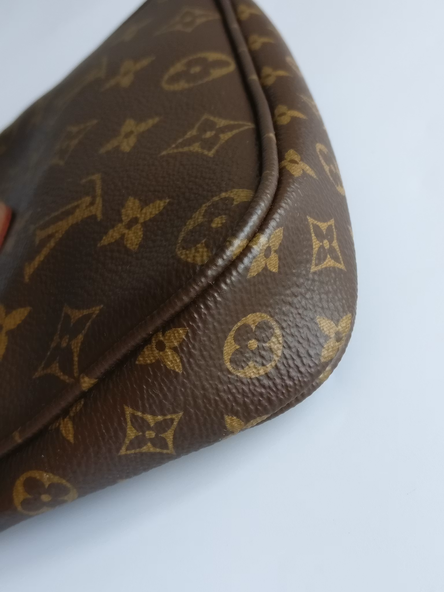 Louis Vuitton Multi Pochette Accessoires