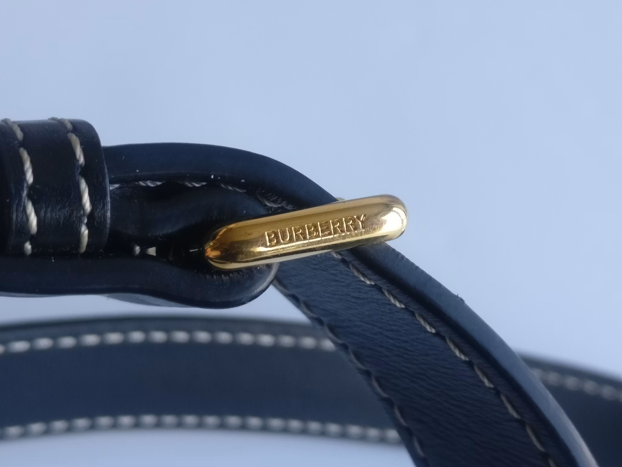 Burberry Medium Vintage Check Title tote