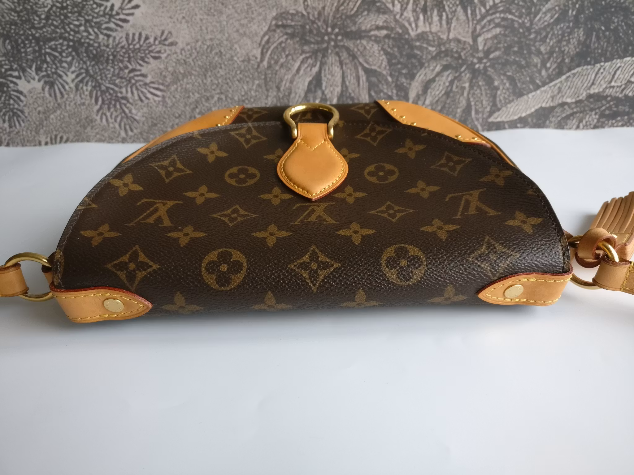 Louis Vuitton Saint Cloud new model