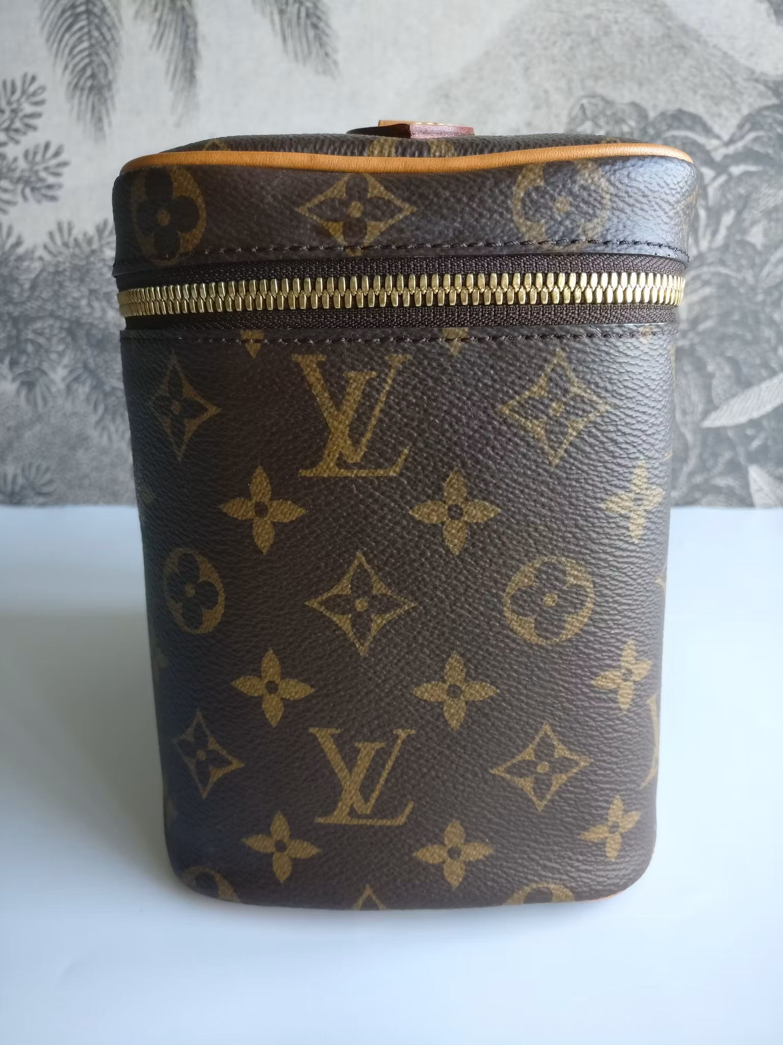 Louis Vuitton Nice BB toiletry
