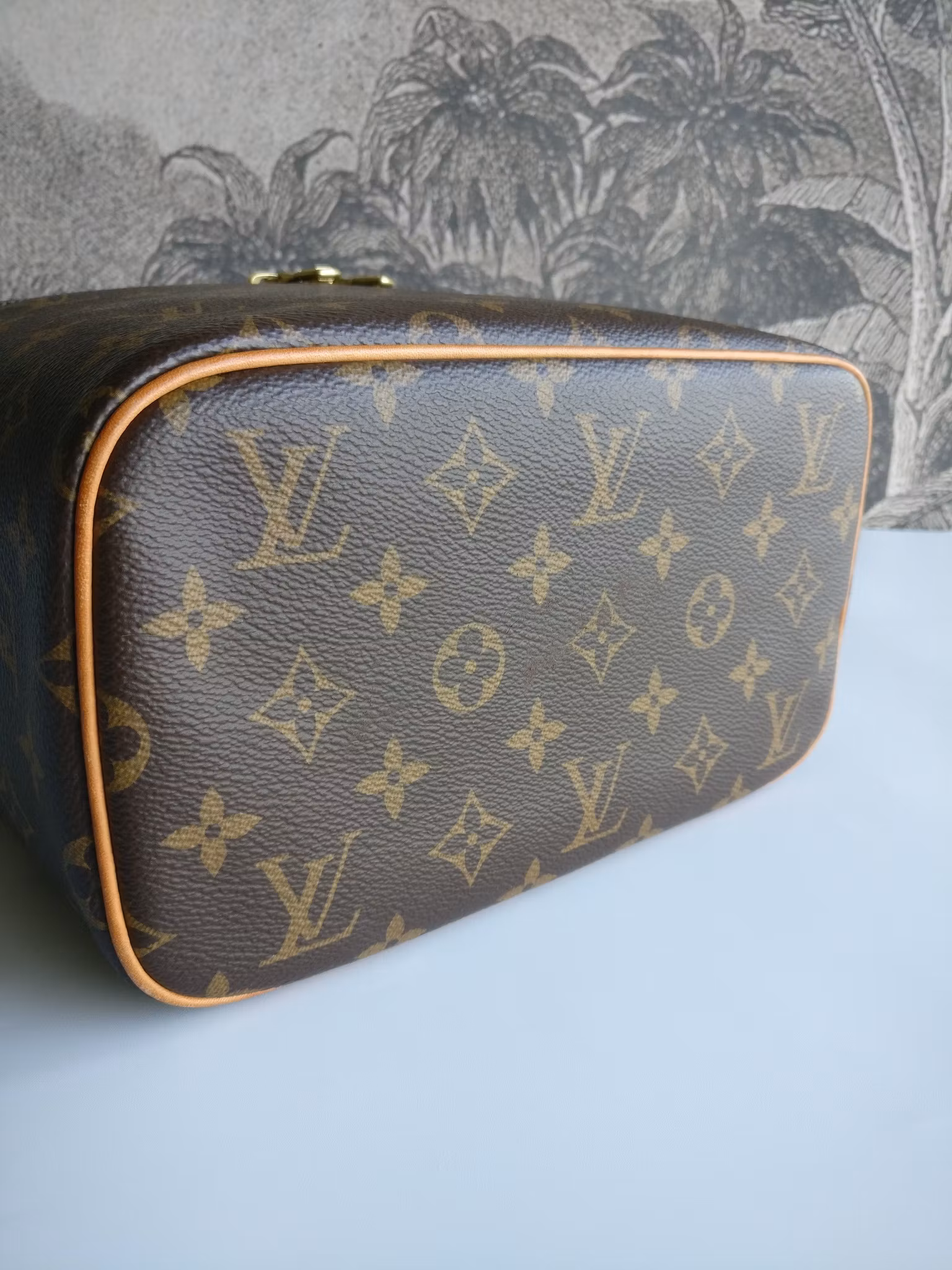 Louis Vuitton Nice BB toiletry