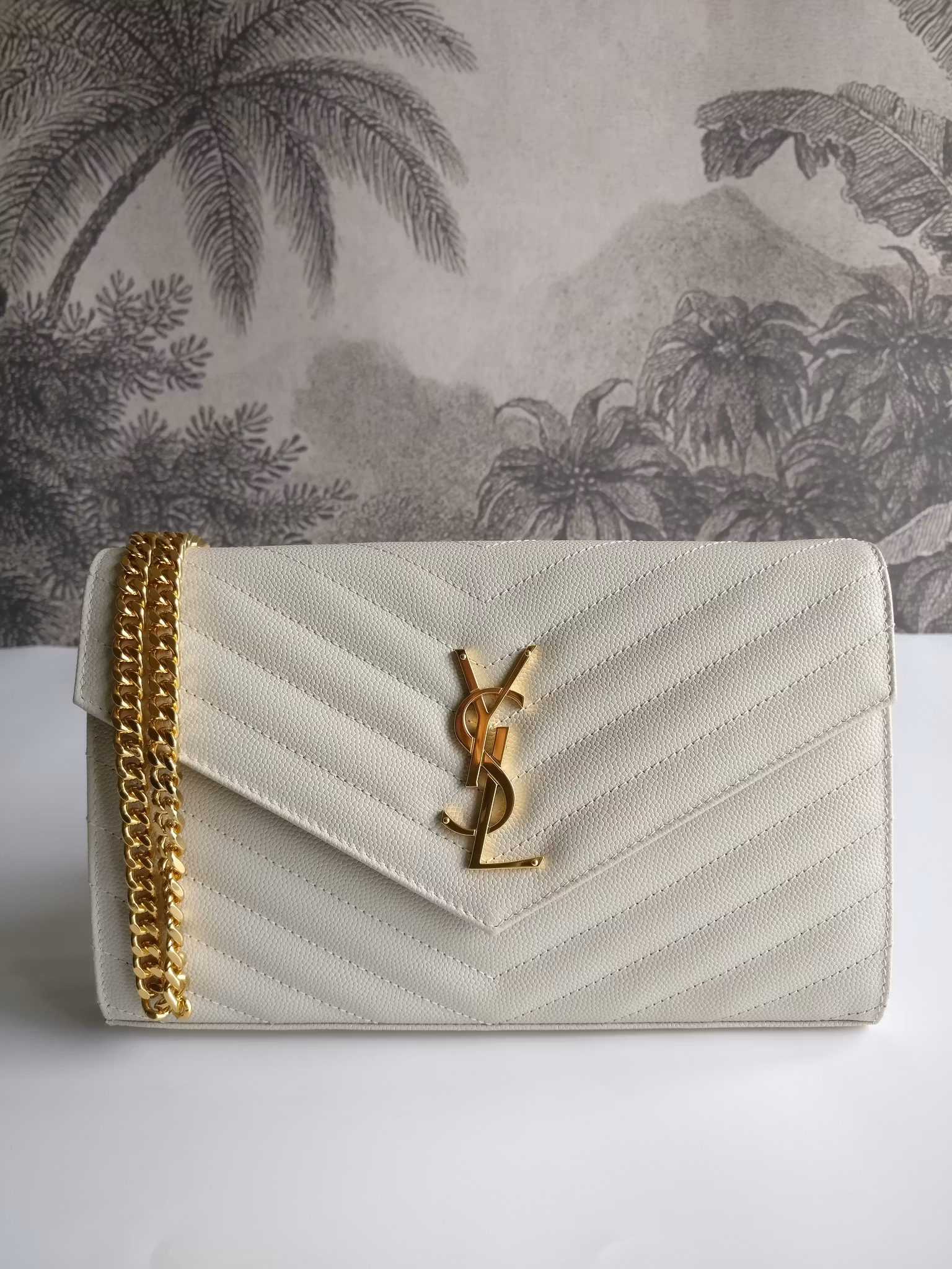 Saint Laurent Chain Wallet Crema Soft