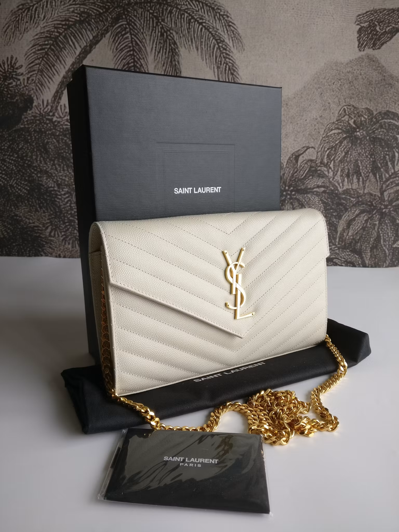 Saint Laurent Chain Wallet Crema Soft