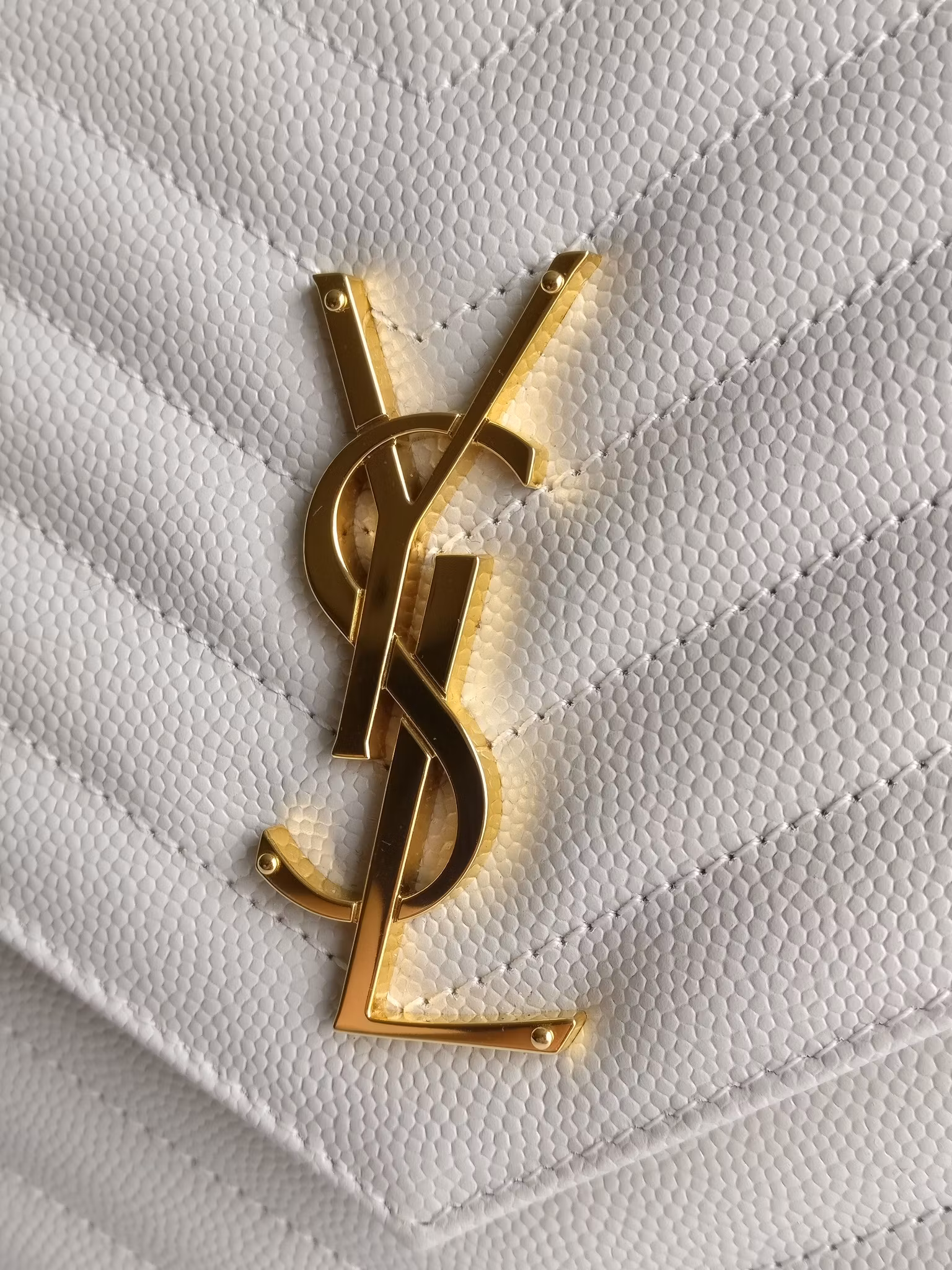 Saint Laurent Chain Wallet Crema Soft