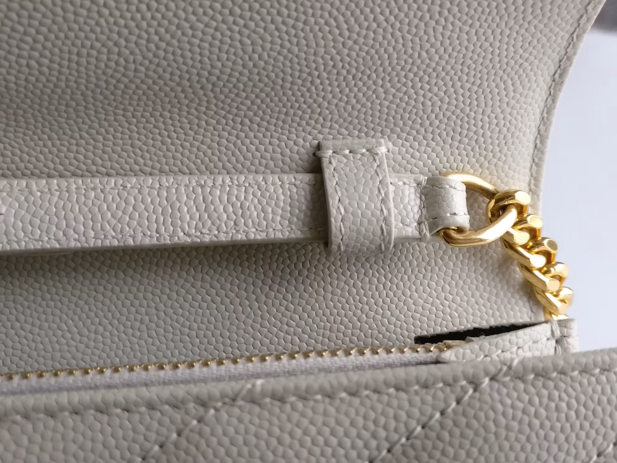 Saint Laurent Chain Wallet Crema Soft