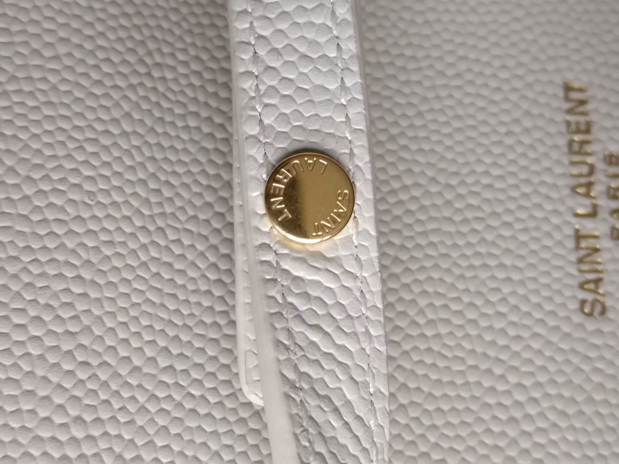 Saint Laurent Chain Wallet Crema Soft