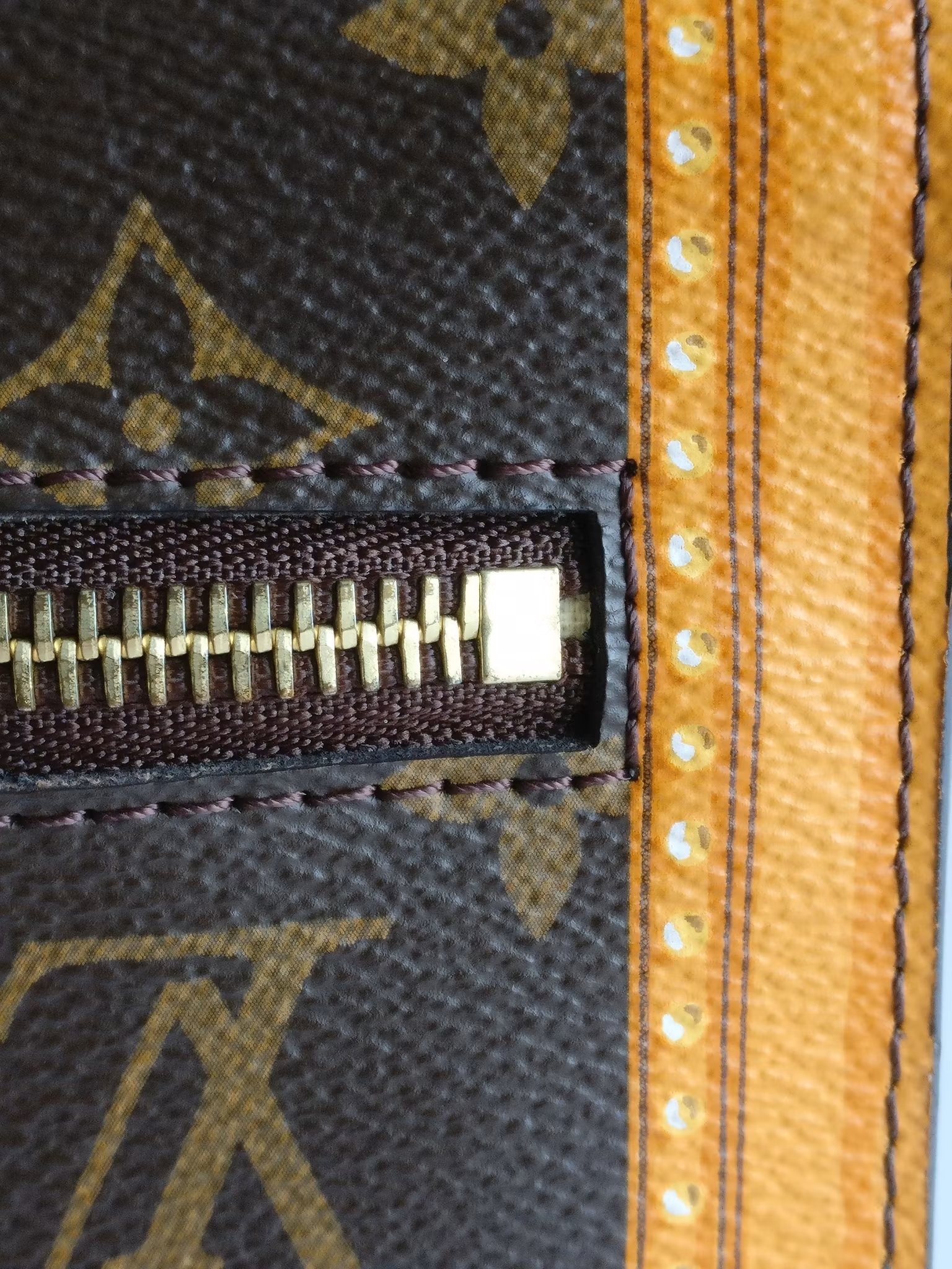 Louis Vuitton Pochette Metis Summer Trunks