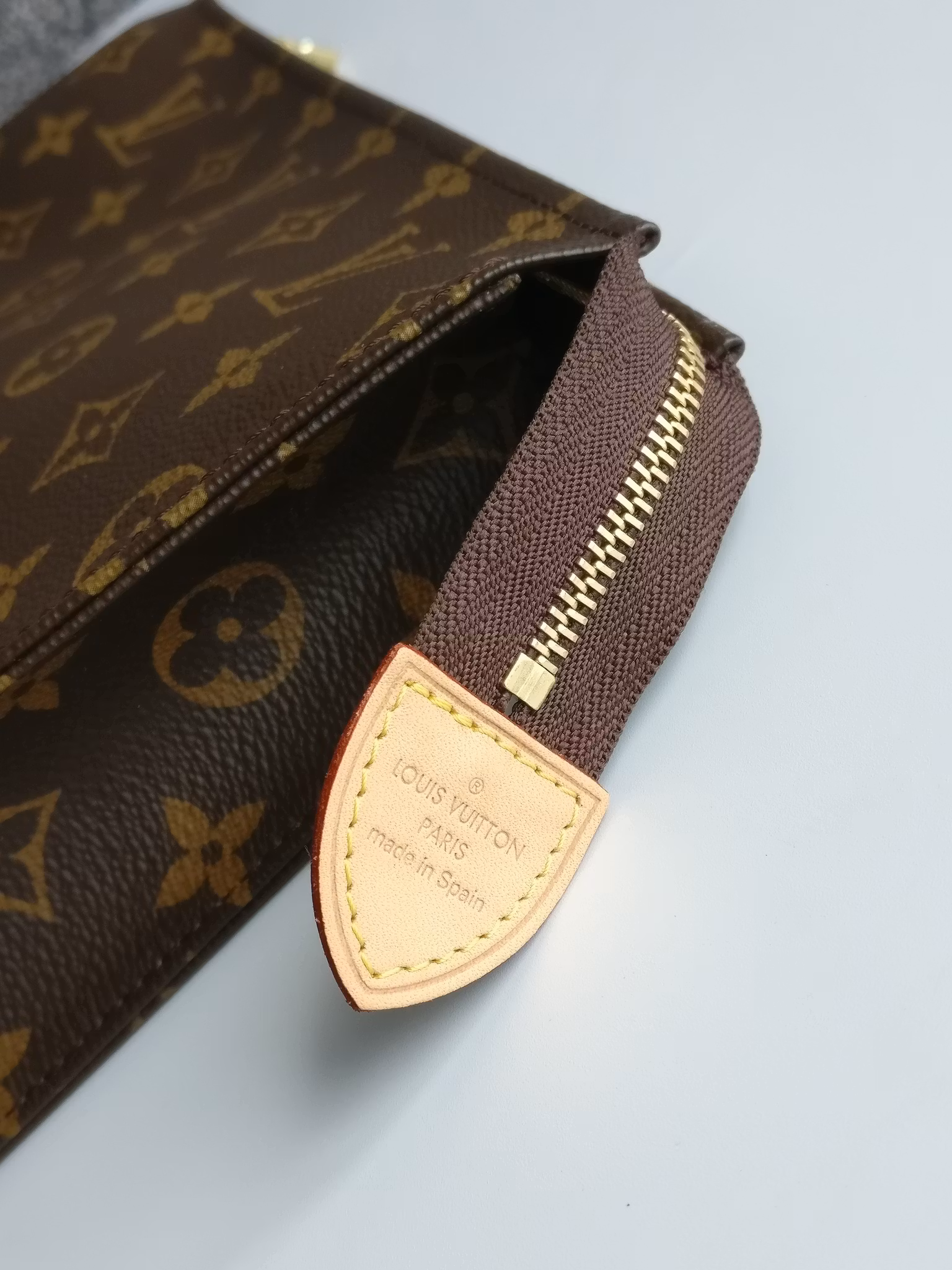 Louis Vuitton Toiletry Pouch 26