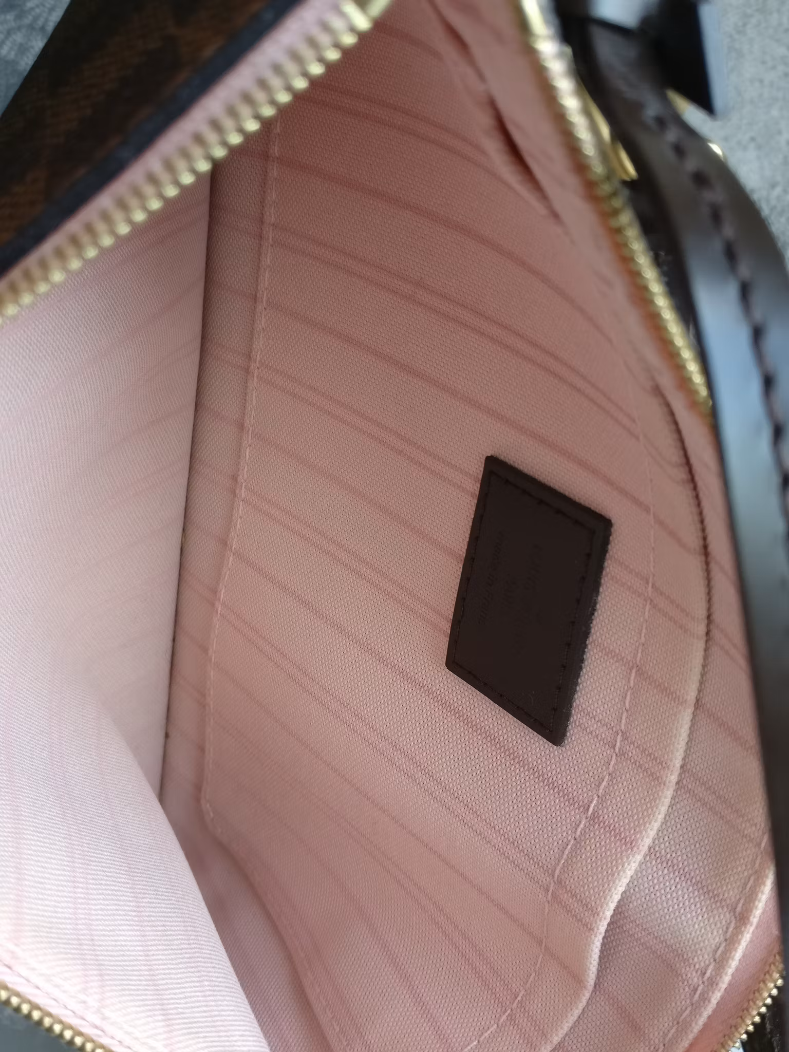 Louis Vuitton Neverfull MM Pouch damier ebene rose ballerine