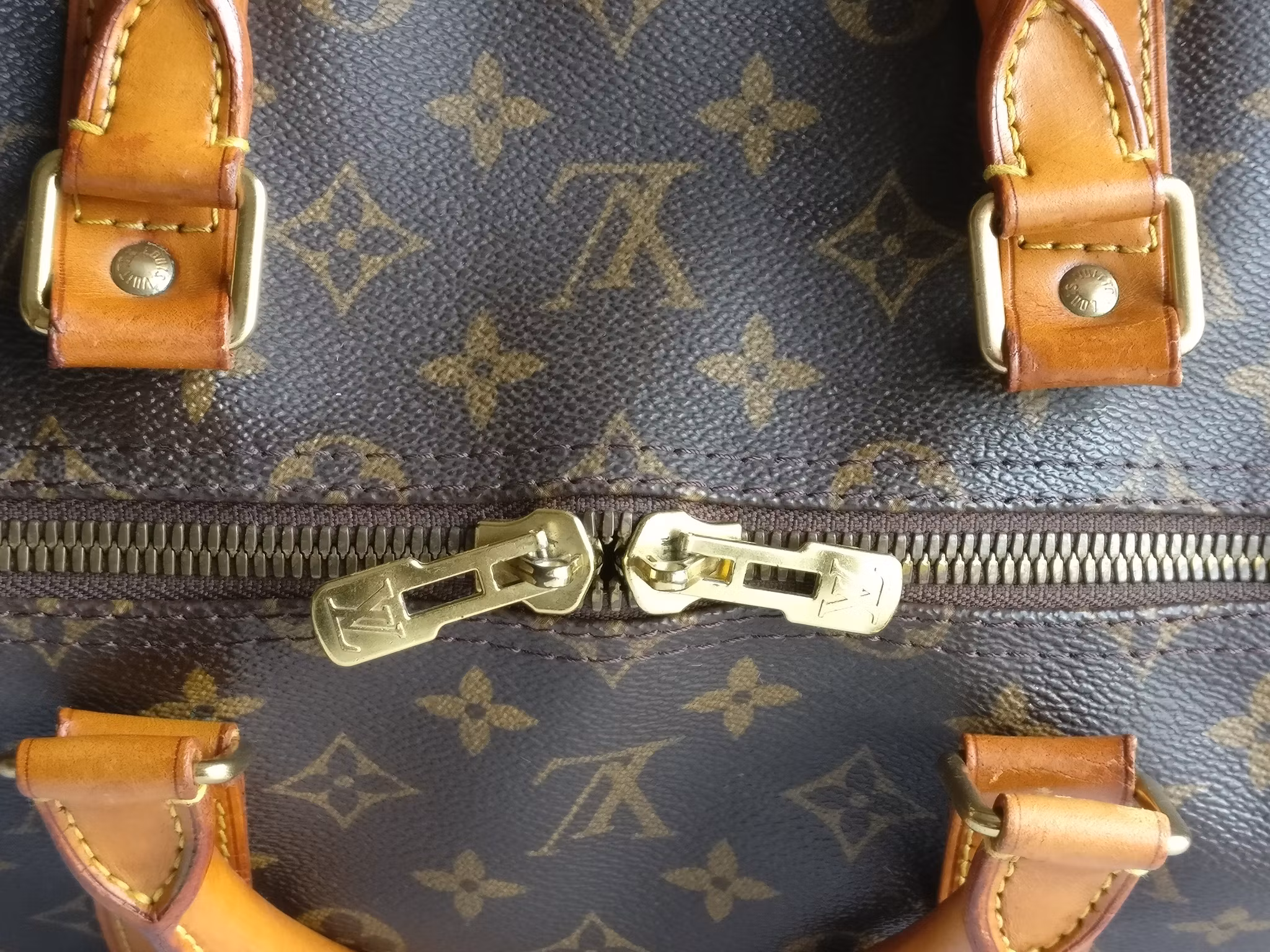 Louis Vuitton Keepall bandouliere 55