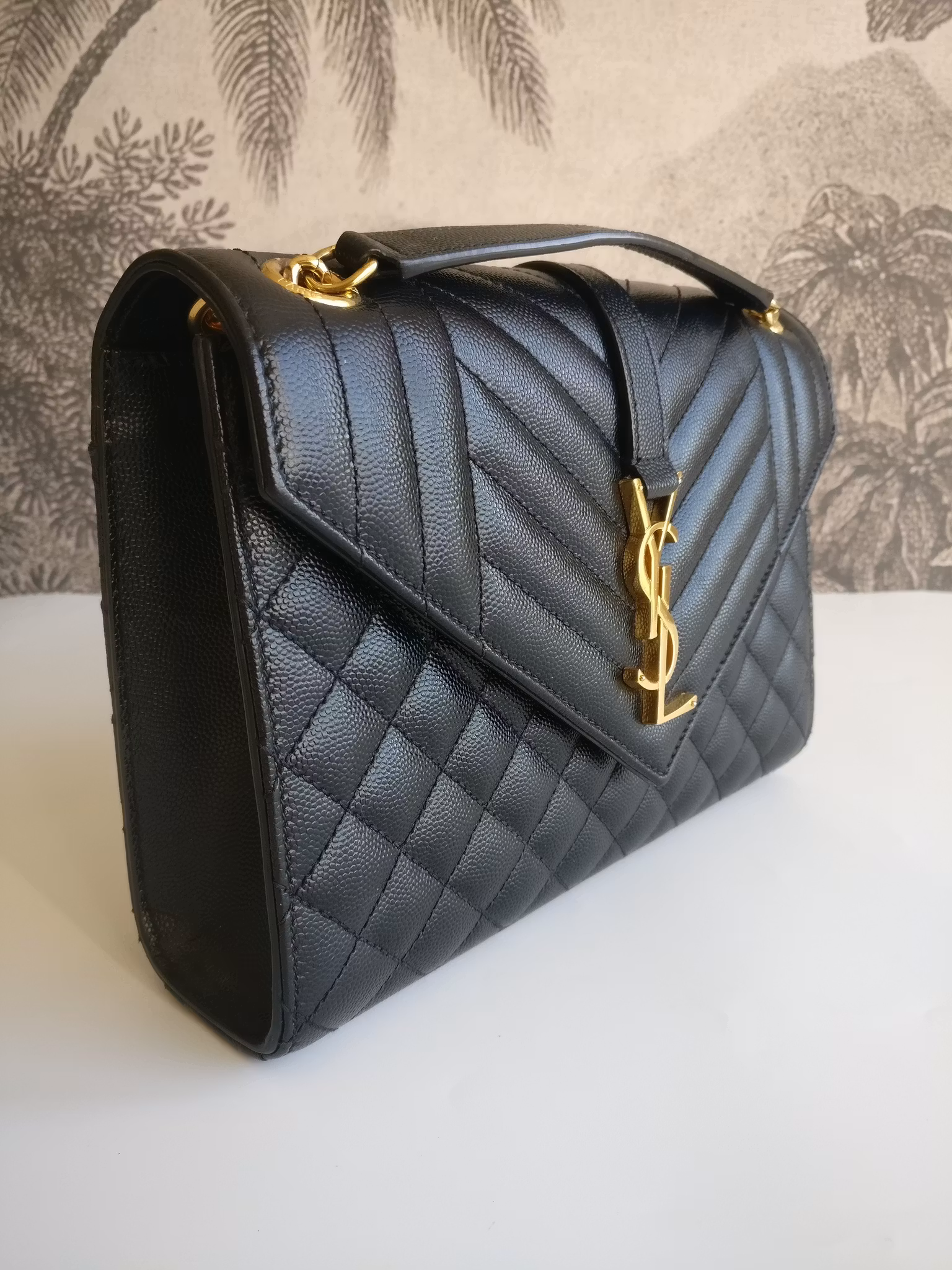 Saint Laurent Envelope Medium Grain de poudre