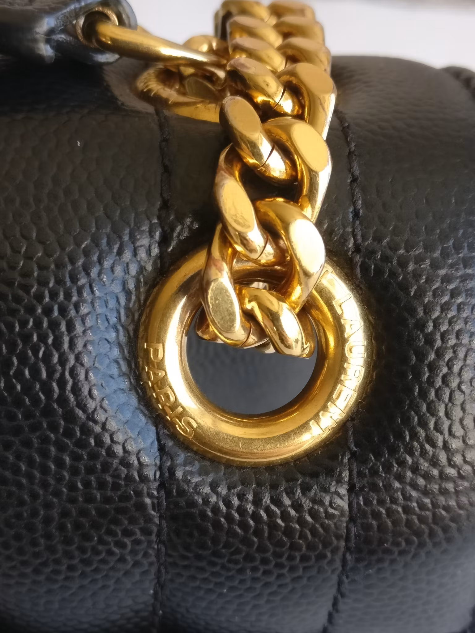 Saint Laurent Envelope Medium Grain de poudre