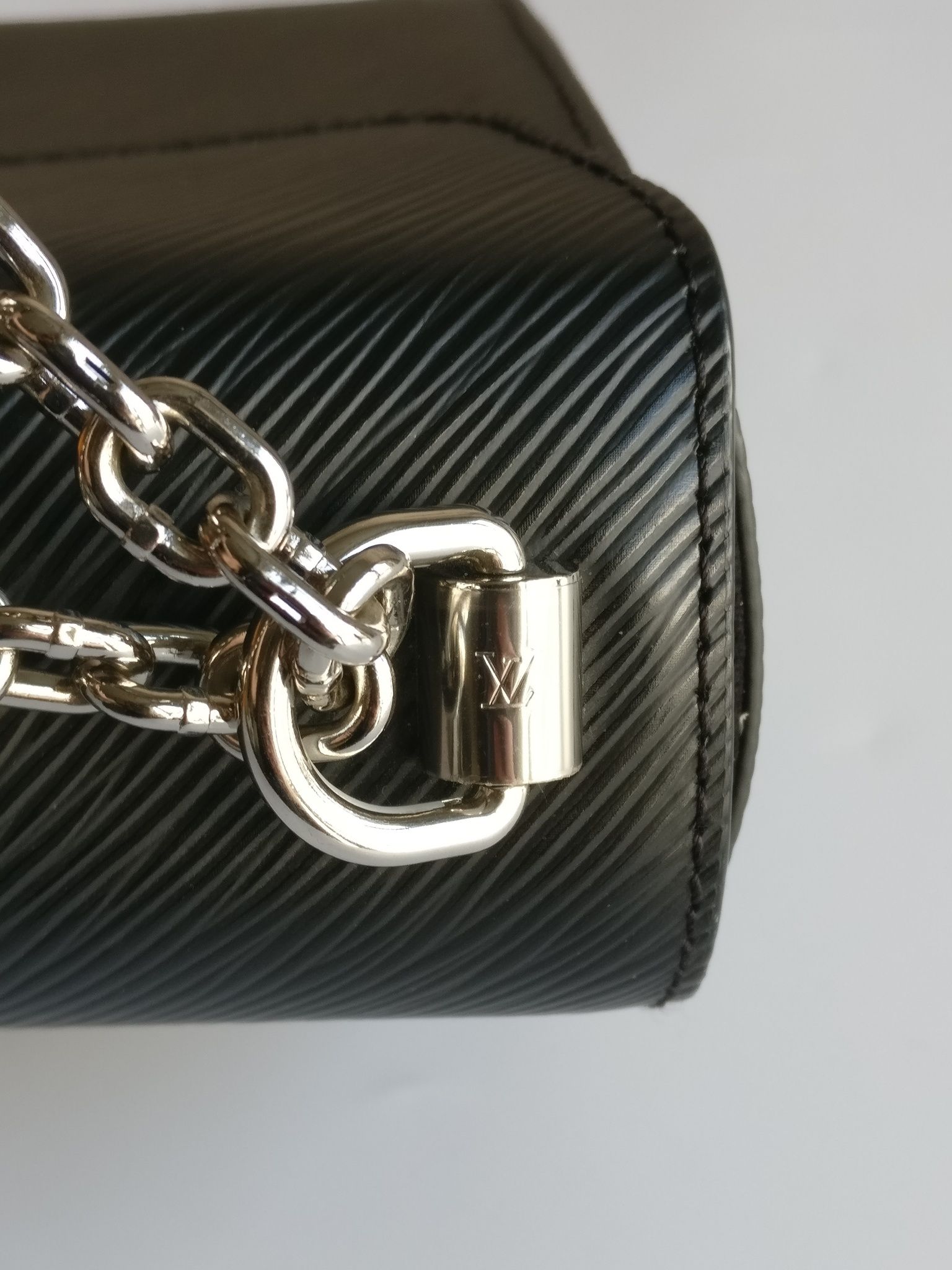 Louis Vuitton Twist MM Bag SHW