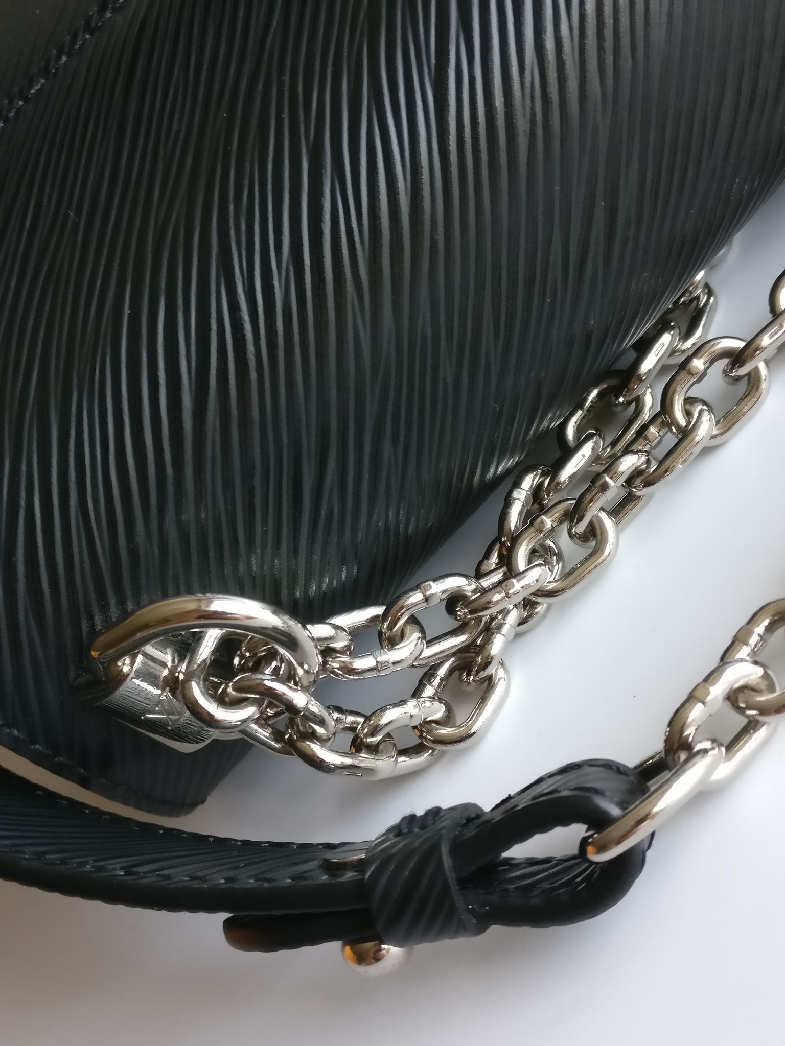Louis Vuitton Twist MM Bag SHW