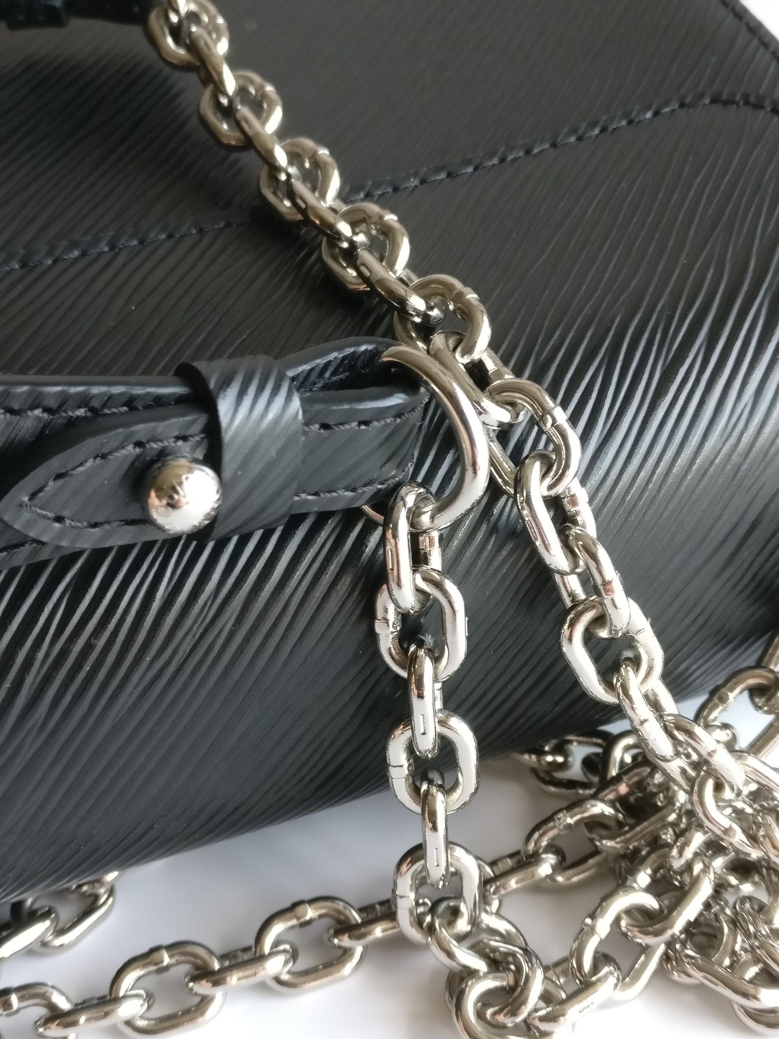 Louis Vuitton Twist MM Bag SHW