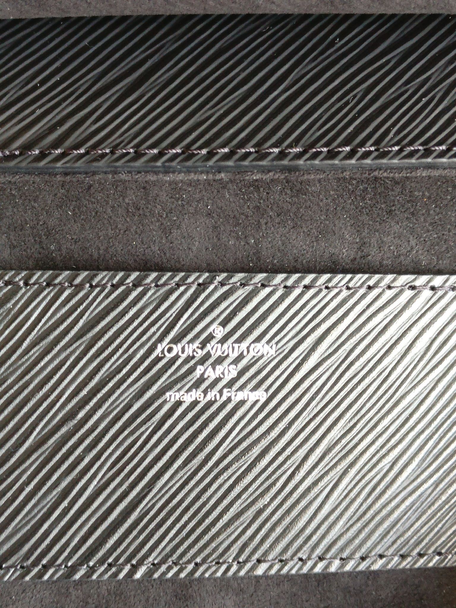 Louis Vuitton Twist MM Bag SHW