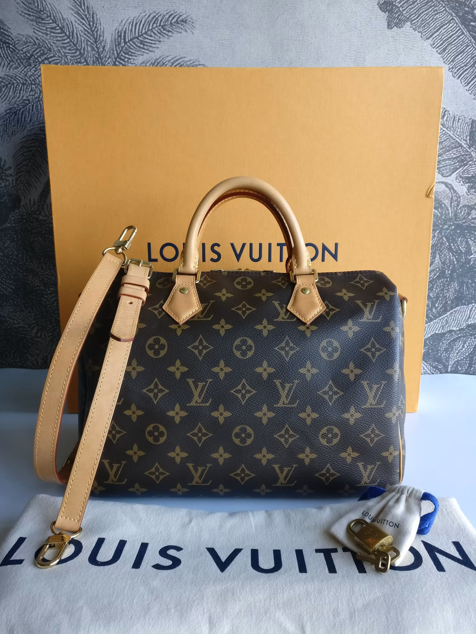 Louis Vuitton Speedy bandouliere 30