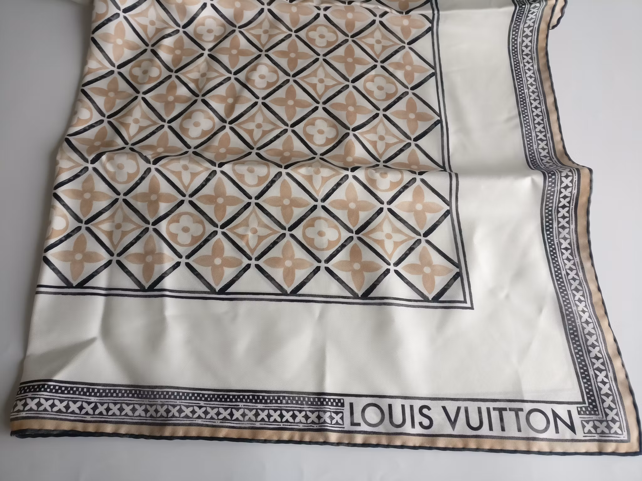 Louis Vuitton Flower Tile Silk Square 90